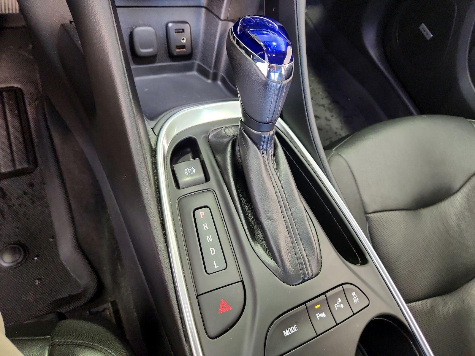 2017 Chevrolet Volt Premier - Photo 18