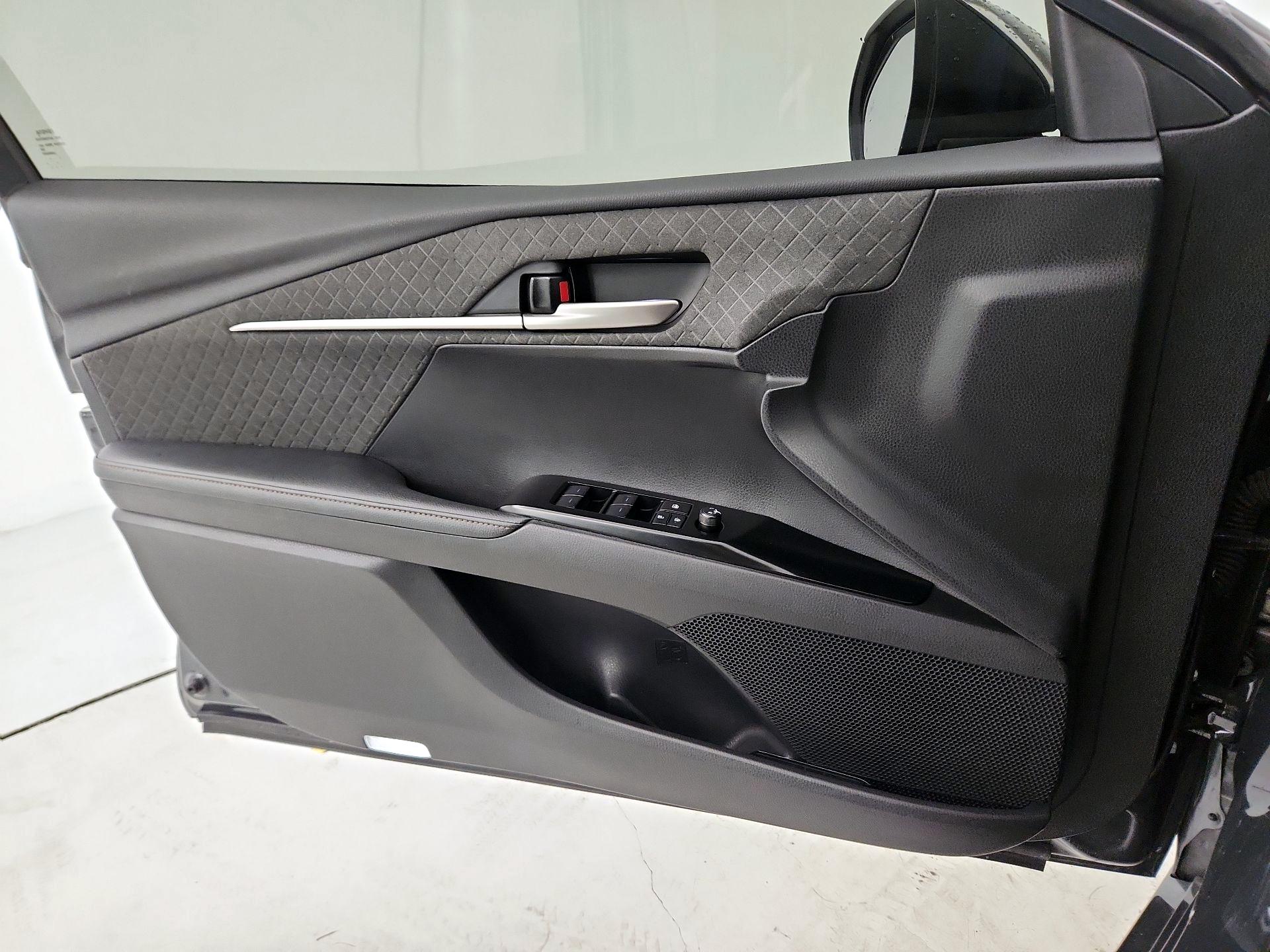 Thumbnail: 2026 Toyota Camry - 12