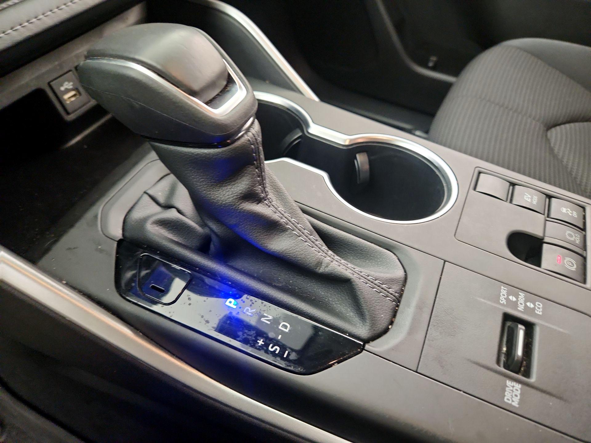 Thumbnail: 2024 Toyota Highlander - 18