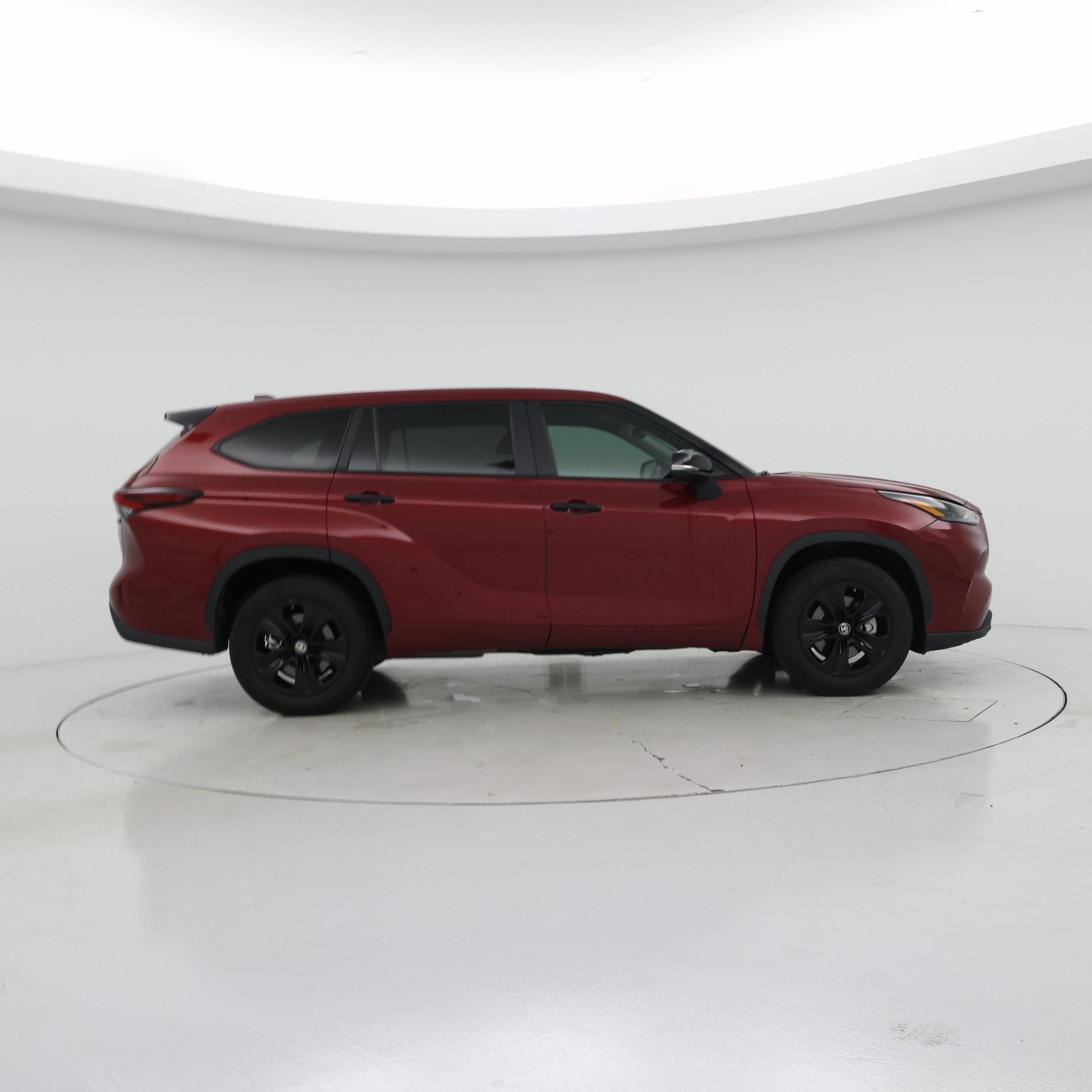Thumbnail: 2024 Toyota Highlander - 7