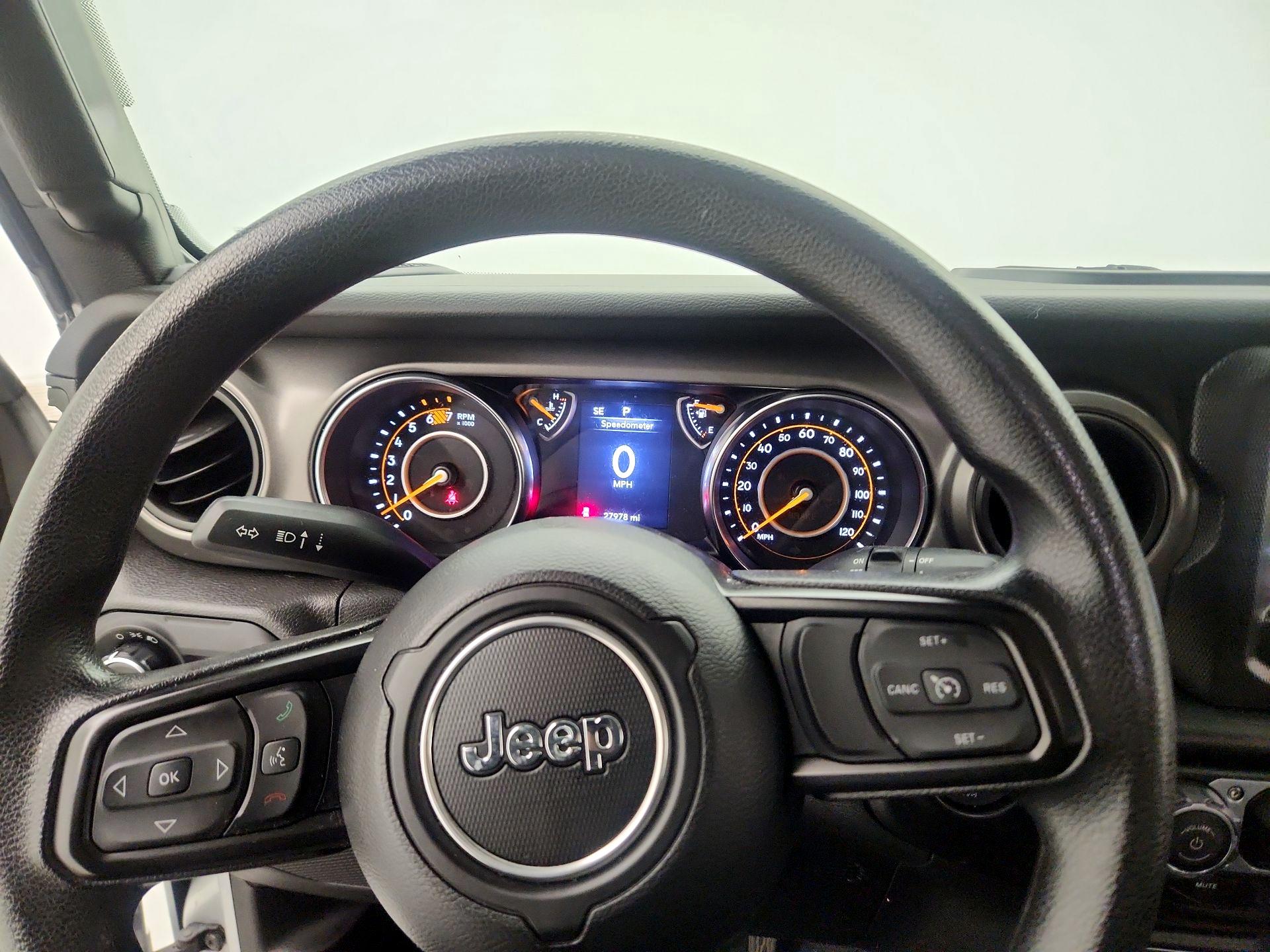 Thumbnail: 2023 Jeep Wrangler - 10