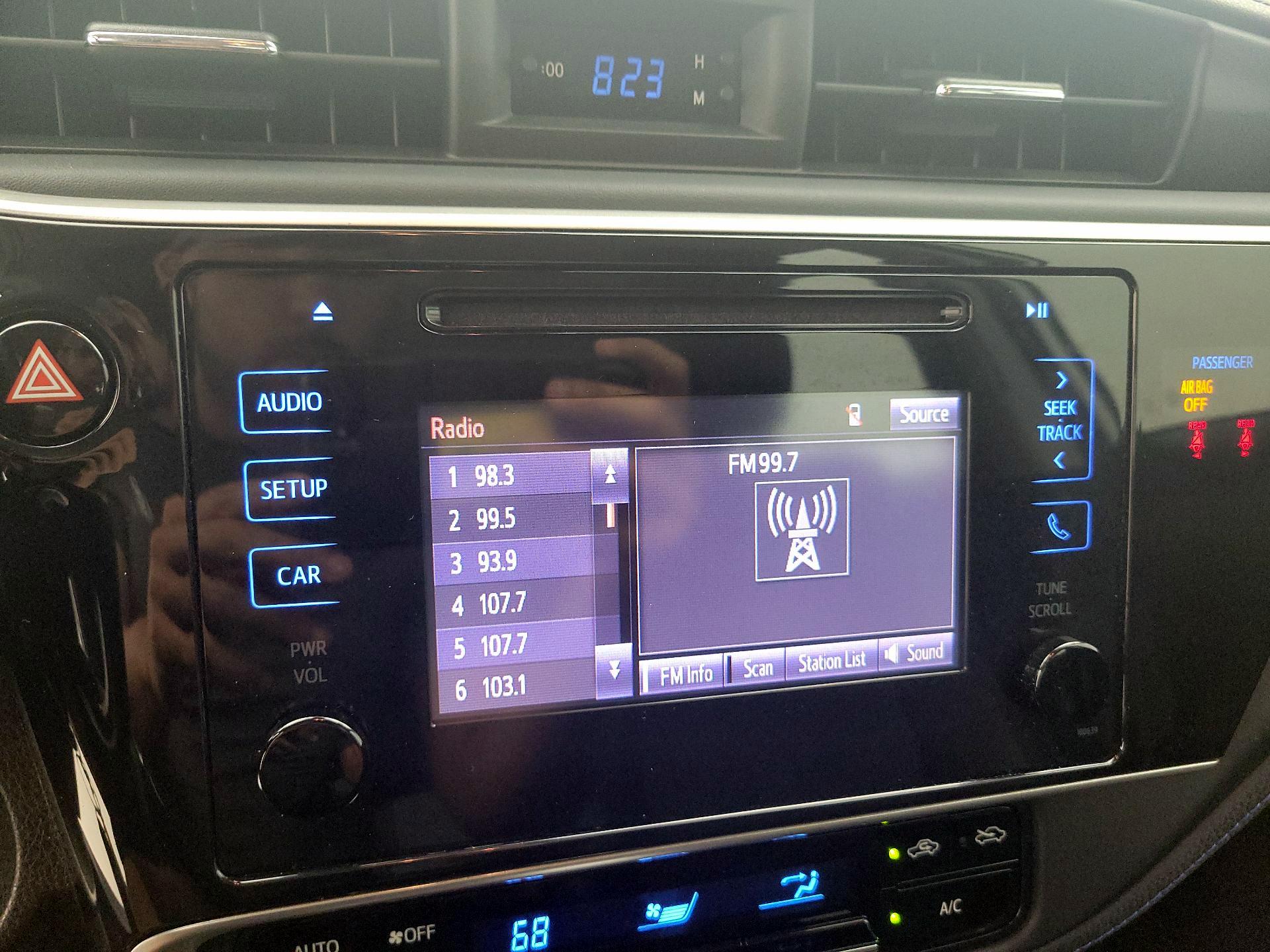Thumbnail: 2019 Toyota Corolla - 15