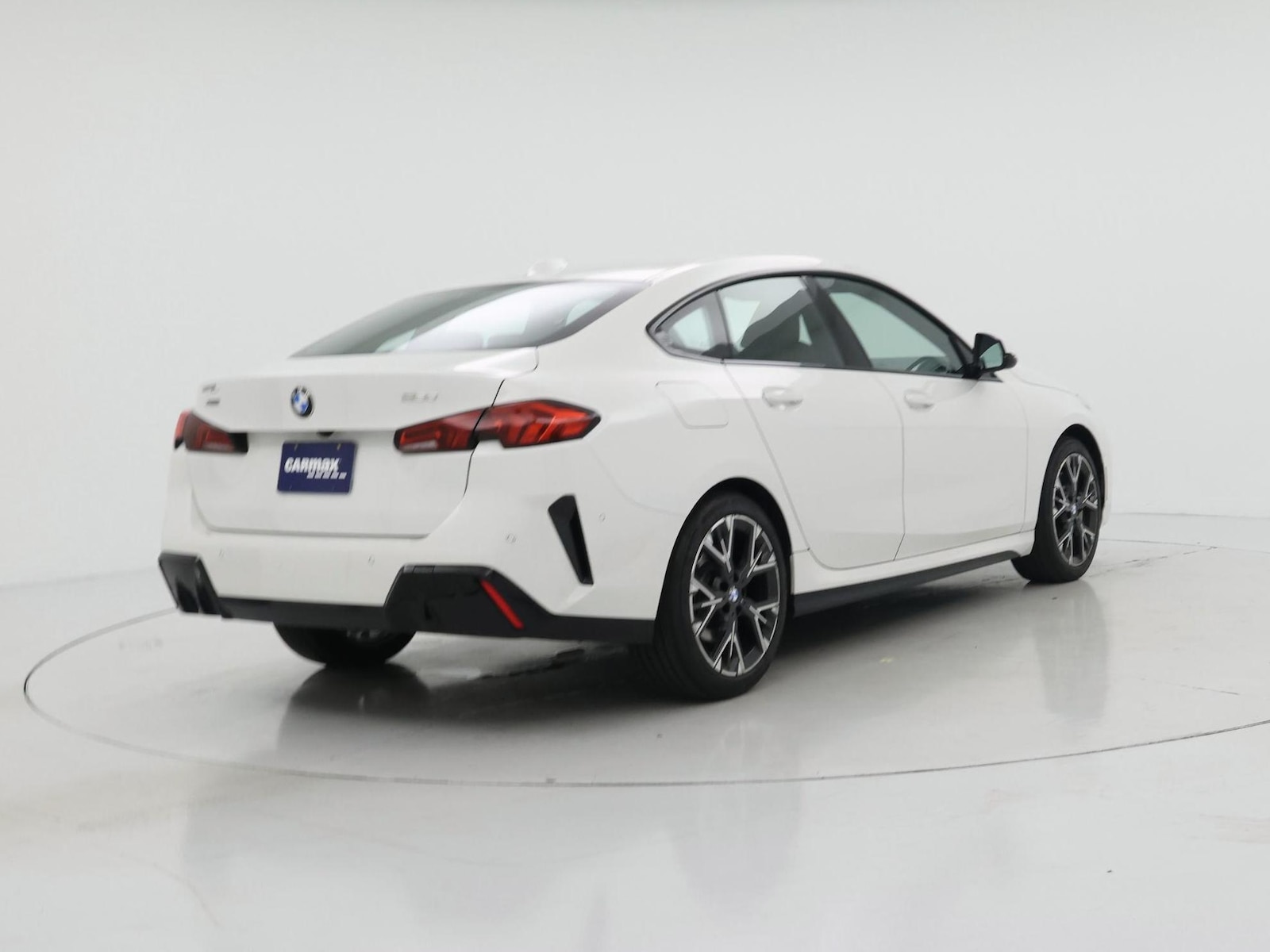 2025 BMW 2 Series 228 - Photo 9