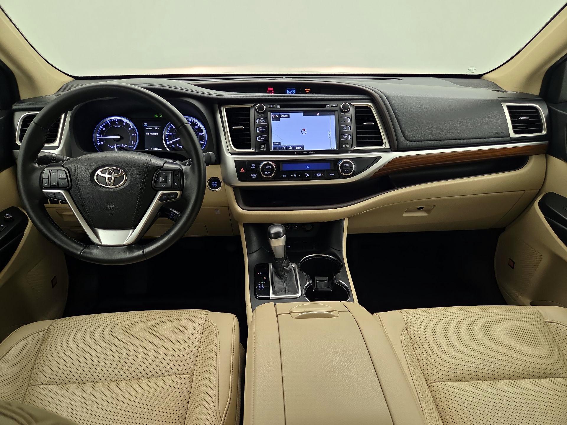 Thumbnail: 2019 Toyota Highlander - 9