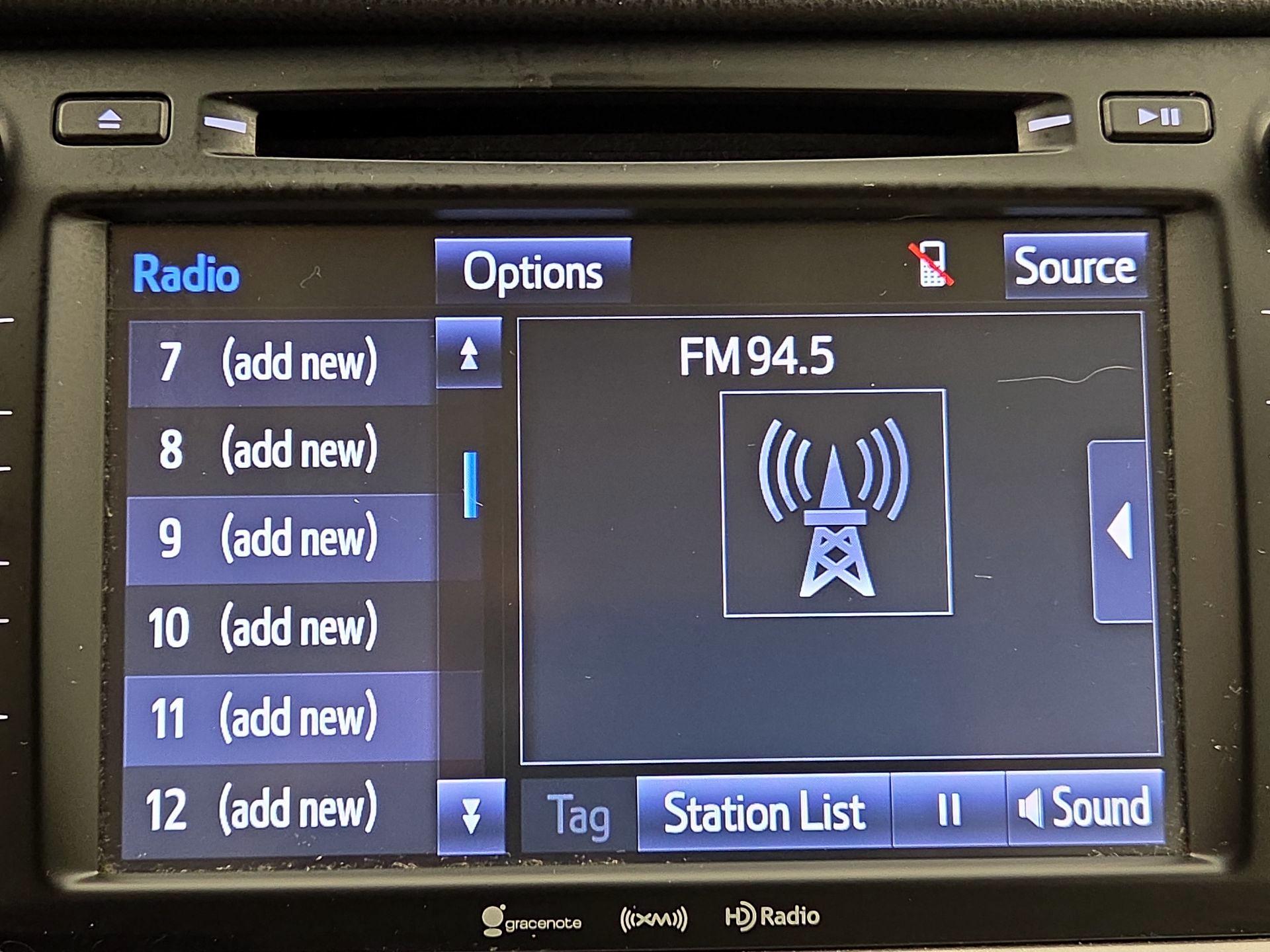 Thumbnail: 2019 Toyota Highlander - 16