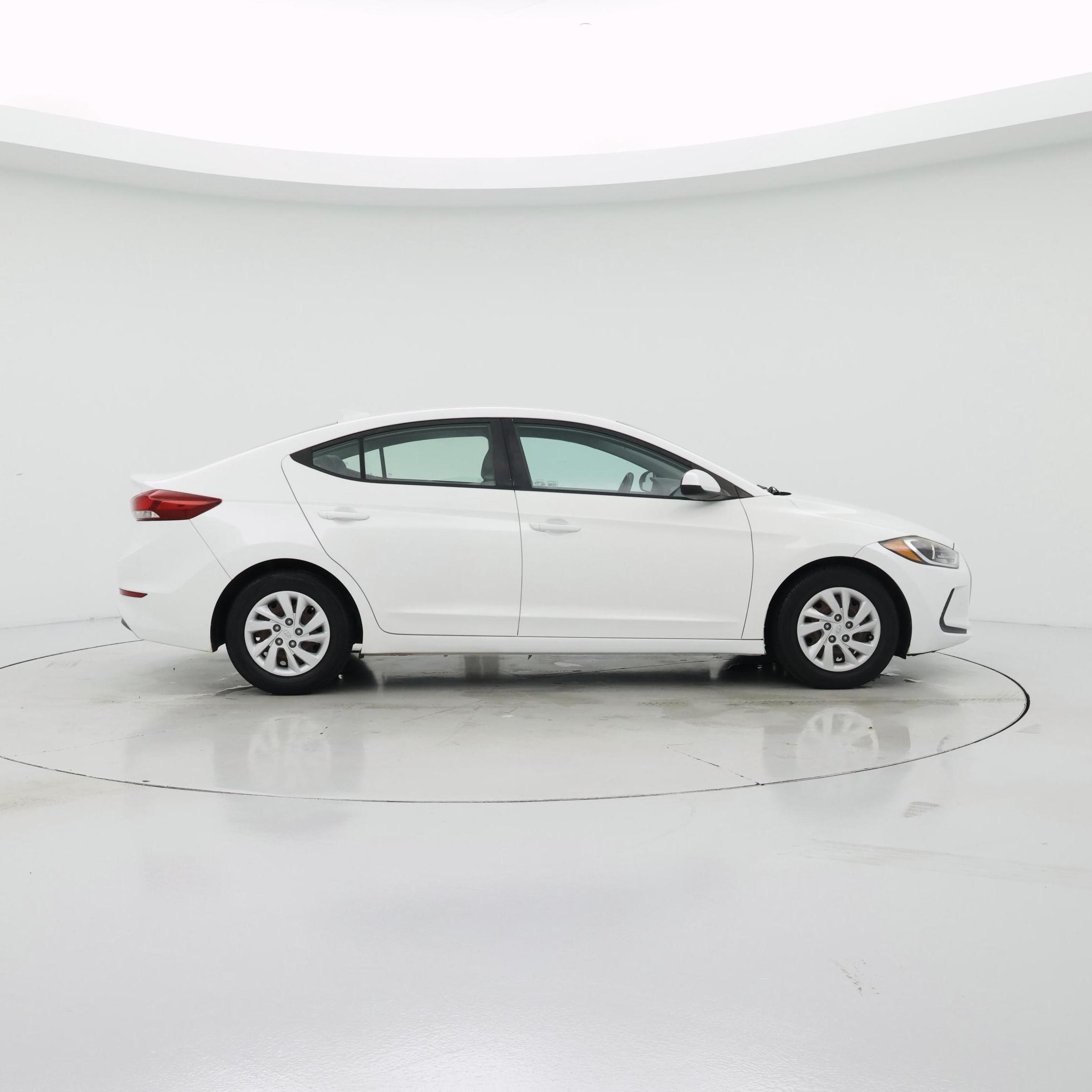 Thumbnail: 2017 Hyundai Elantra - 7