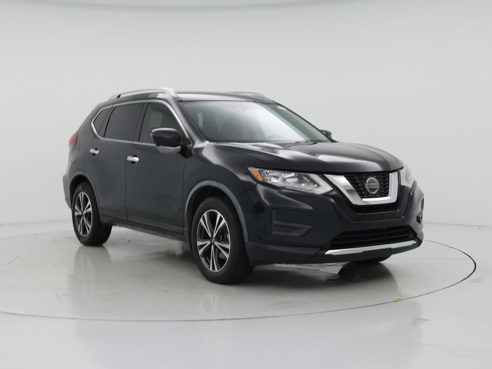 2020 Nissan Rogue SV - Photo 2