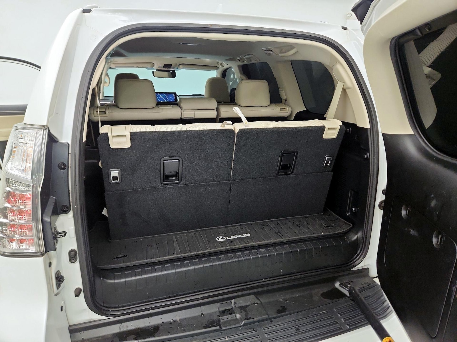 2022 Lexus GX PREMIUM - Photo 24