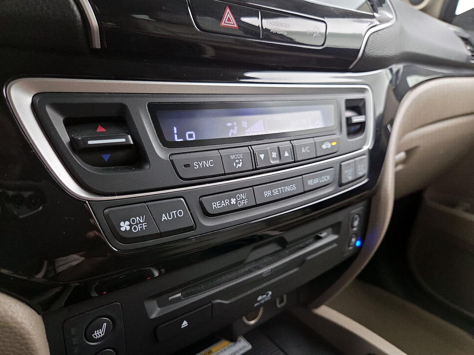 2019 Honda Pilot Elite - Photo 18