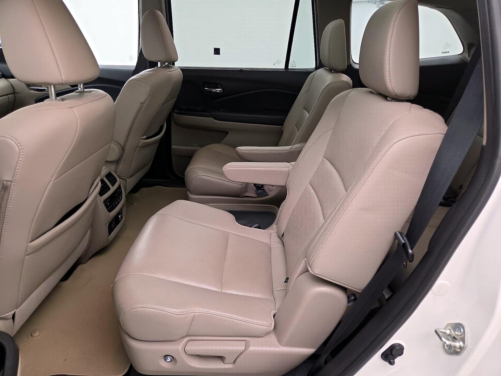 2019 Honda Pilot Elite - Photo 22