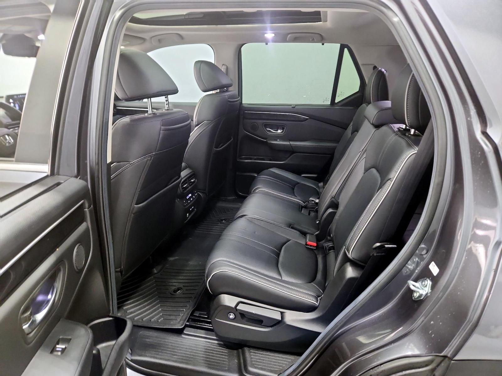 Rear Air Conditioning