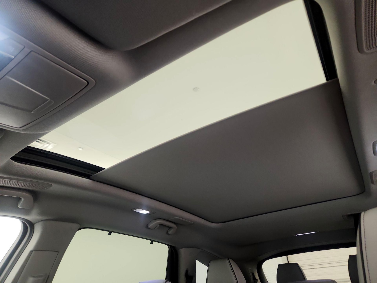 Panoramic Sunroof