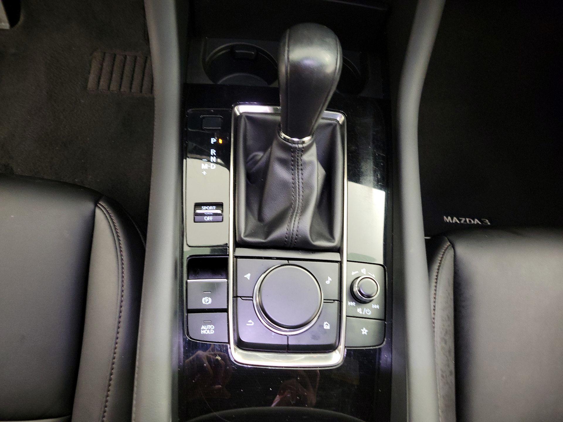 Thumbnail: 2019 Mazda Mazda3 - 18