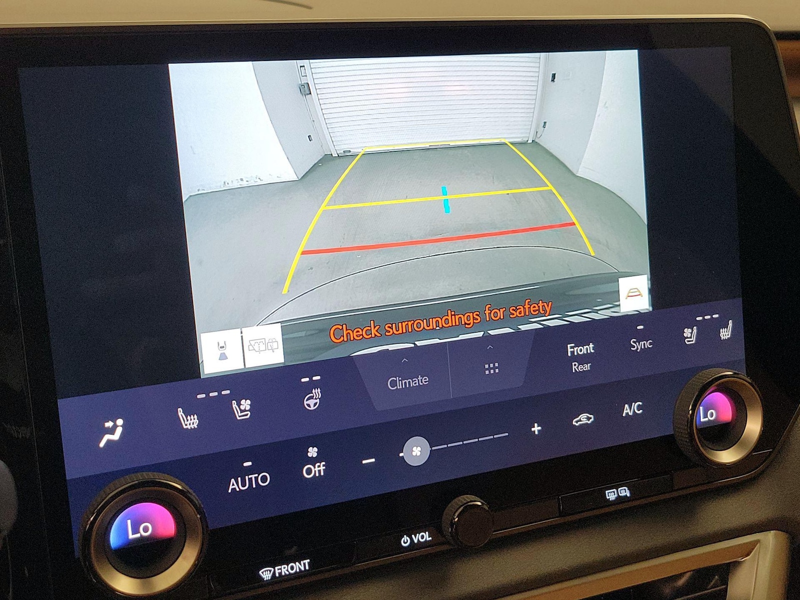 2025 Lexus RX Hybrid 350h - Photo 13