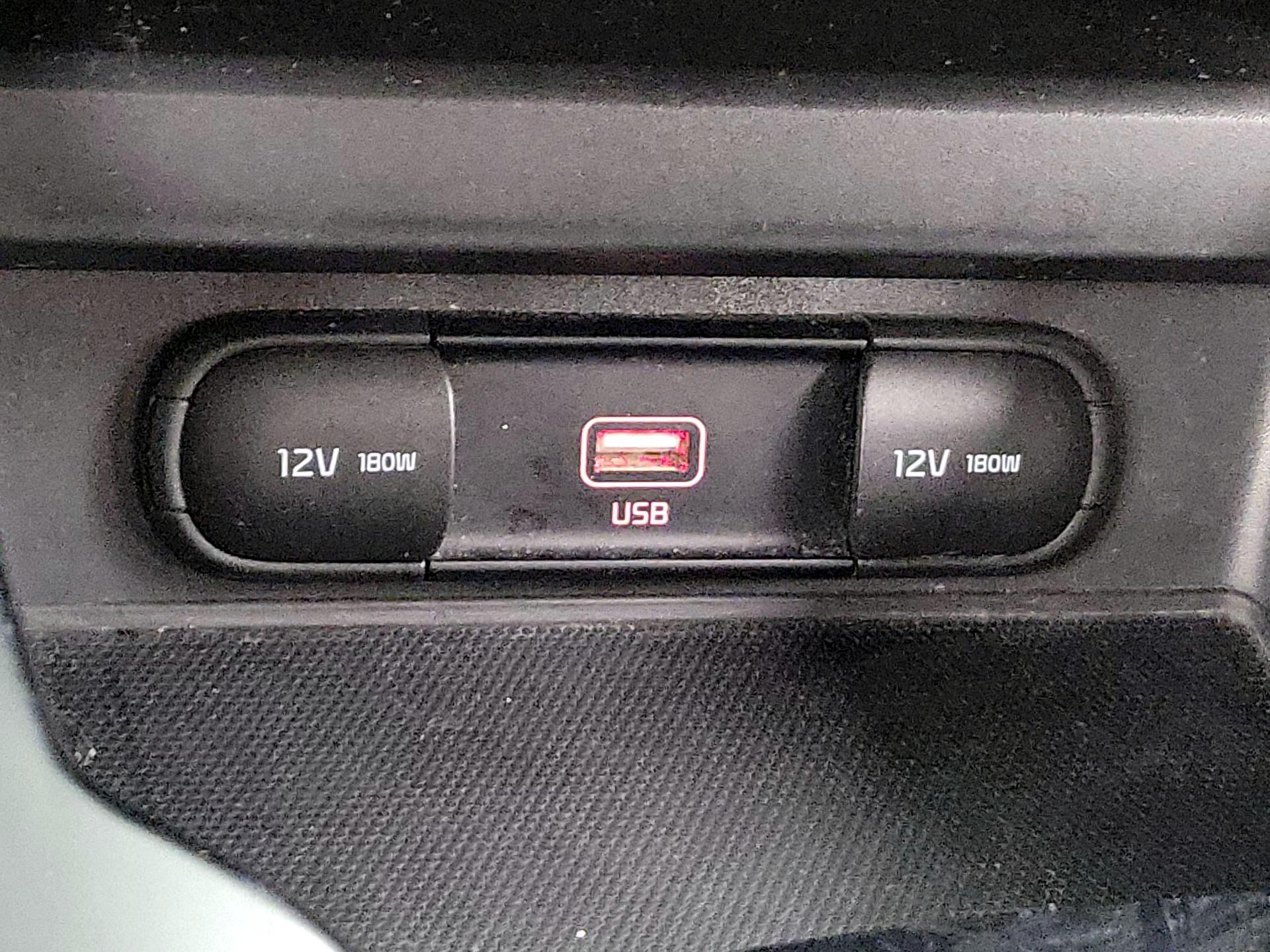 Thumbnail: 2020 Kia Soul - 18