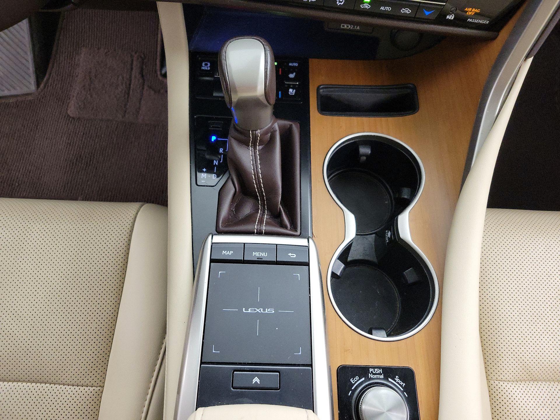 Thumbnail: 2020 Lexus RX - 18