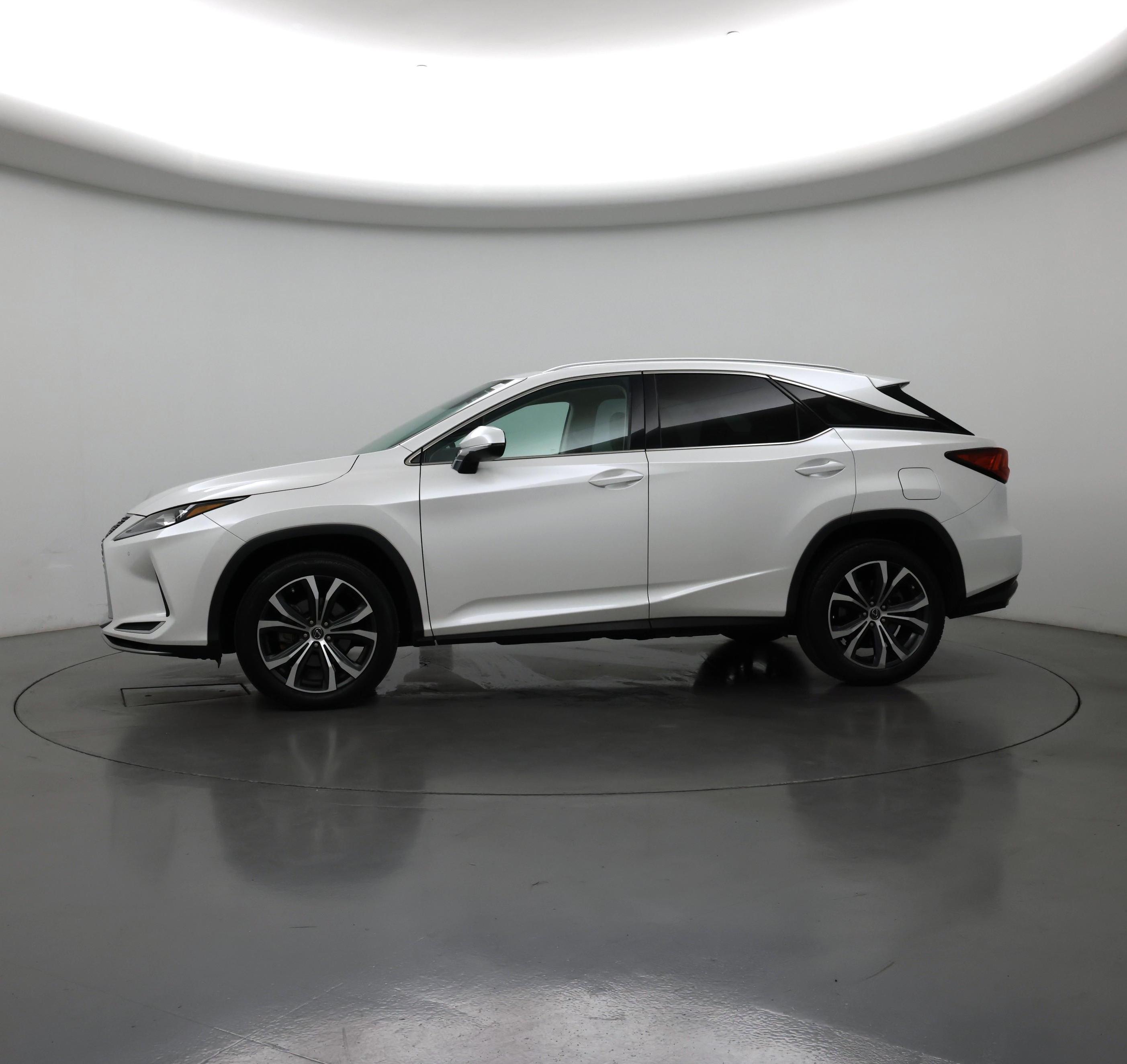 Thumbnail: 2020 Lexus RX - 3
