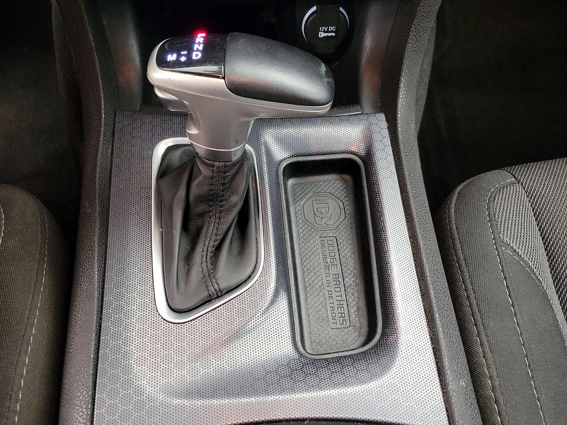 Thumbnail: 2016 Dodge Charger - 18