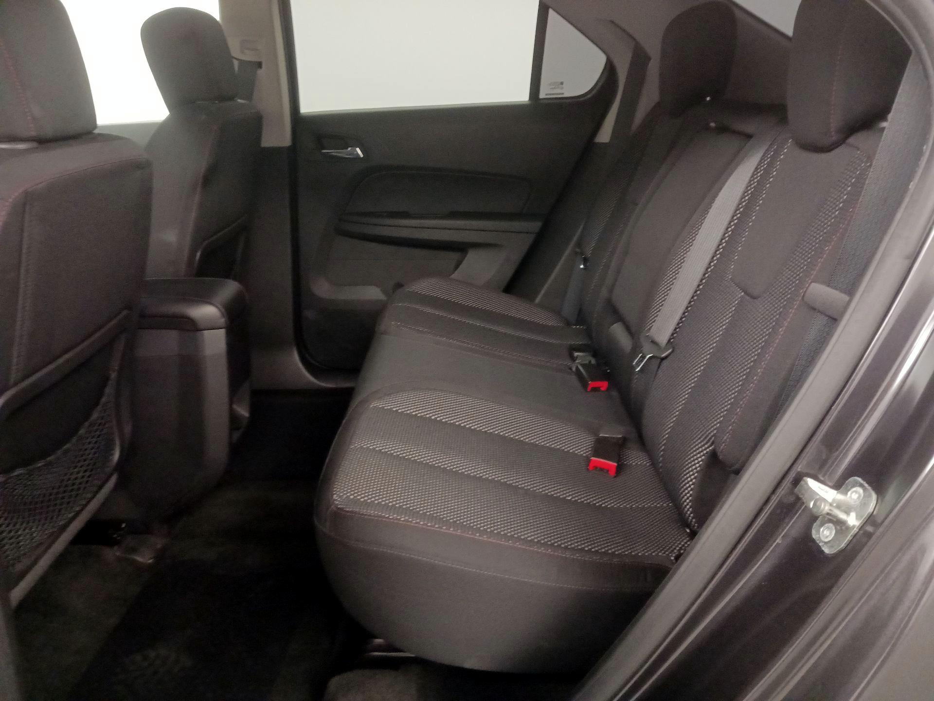 Thumbnail: 2015 Chevrolet Equinox - 18