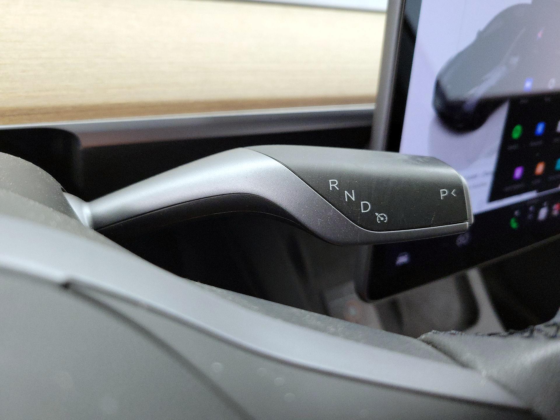 Thumbnail: 2022 Tesla Model Y - 17