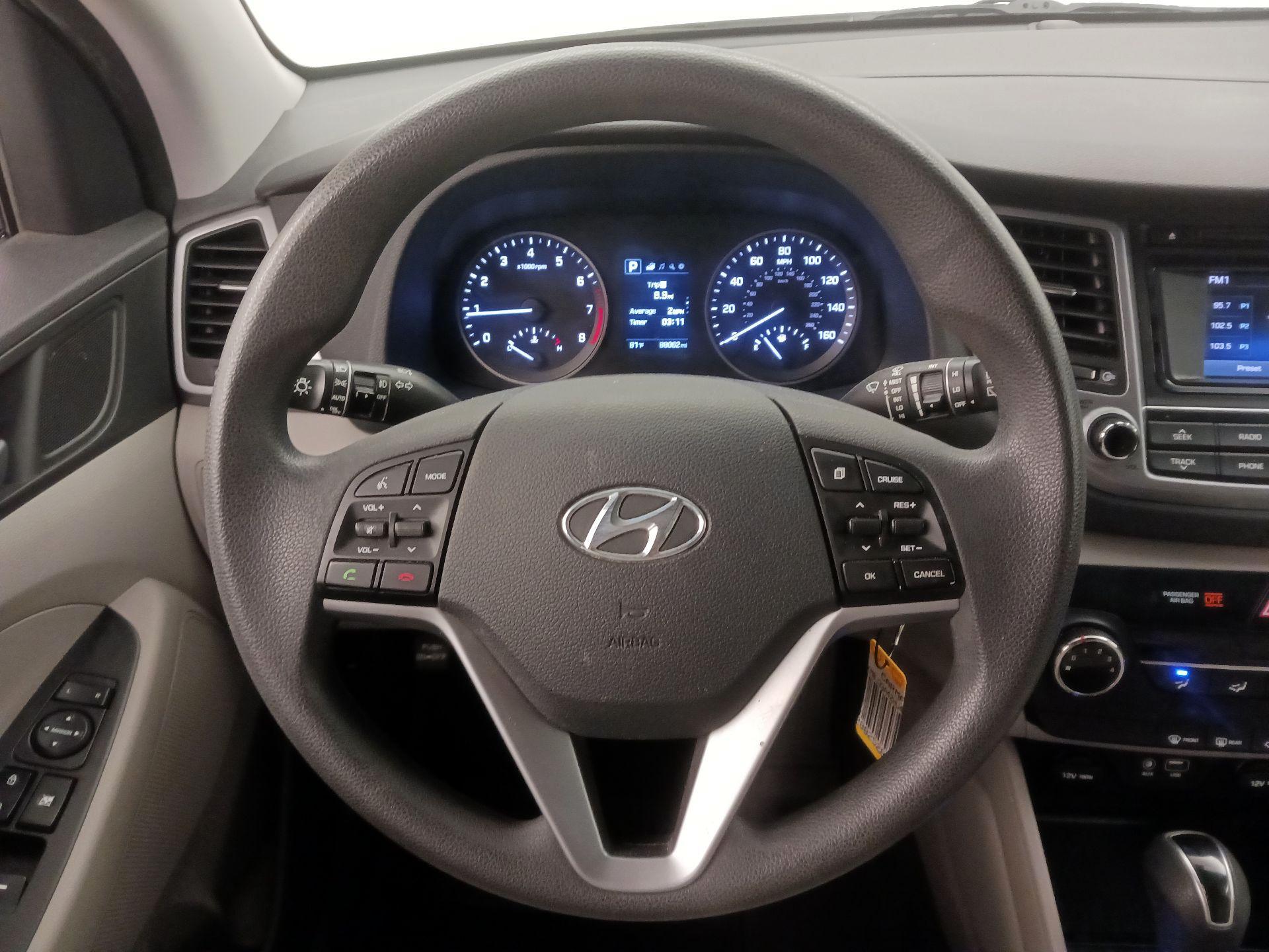 Thumbnail: 2017 Hyundai Tucson - 10