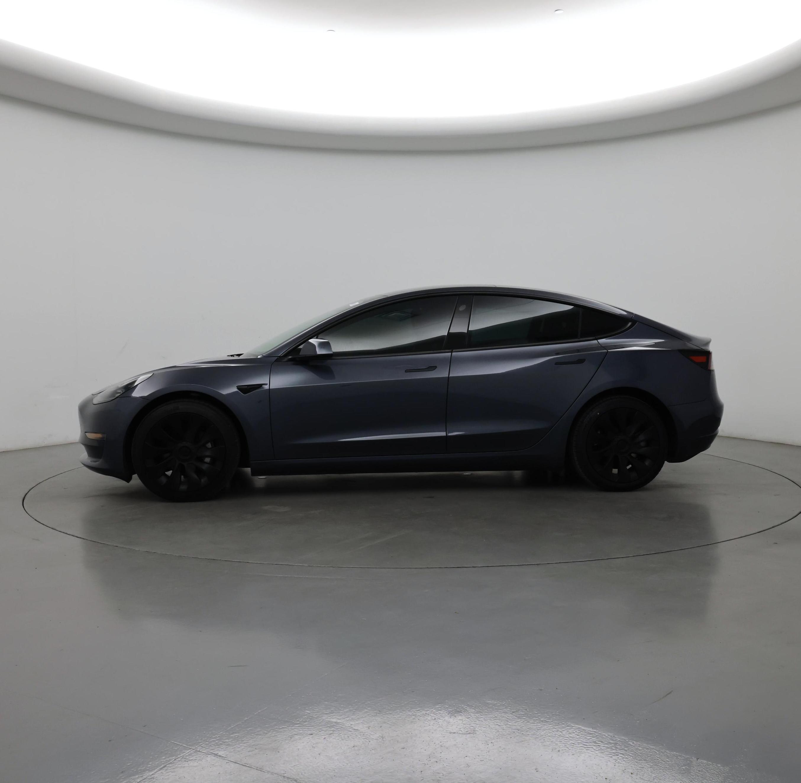 Thumbnail: 2023 Tesla Model 3 - 3