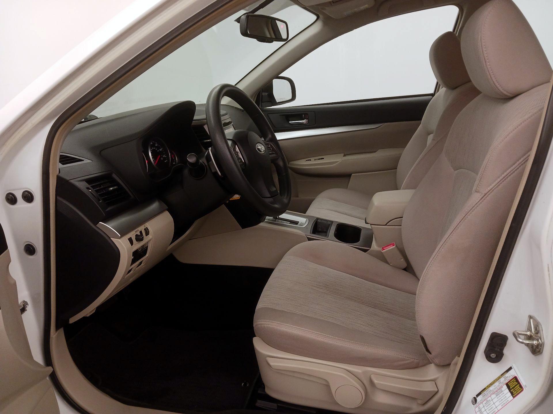 Thumbnail: 2014 Subaru Outback - 11