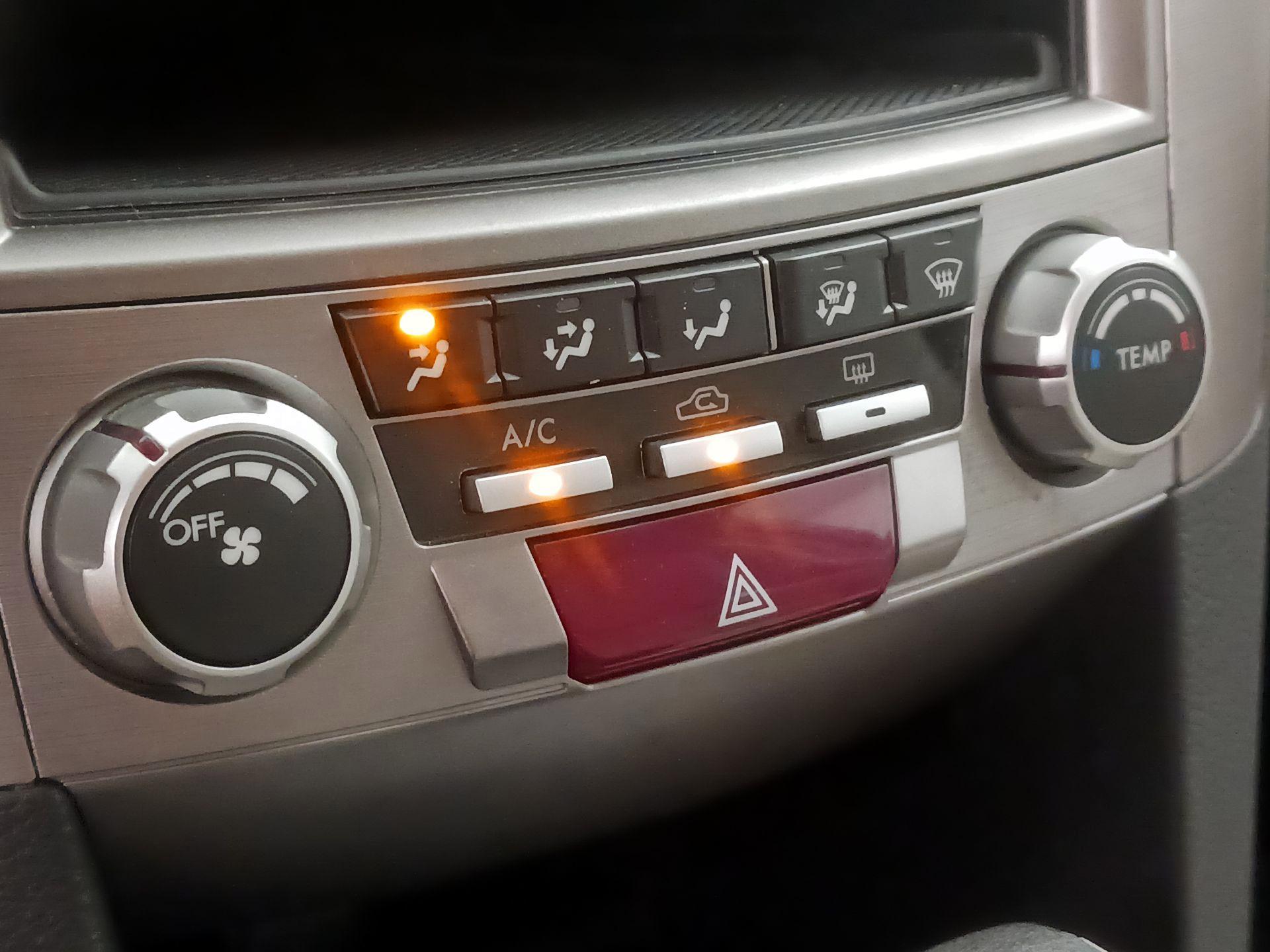 Thumbnail: 2014 Subaru Outback - 15