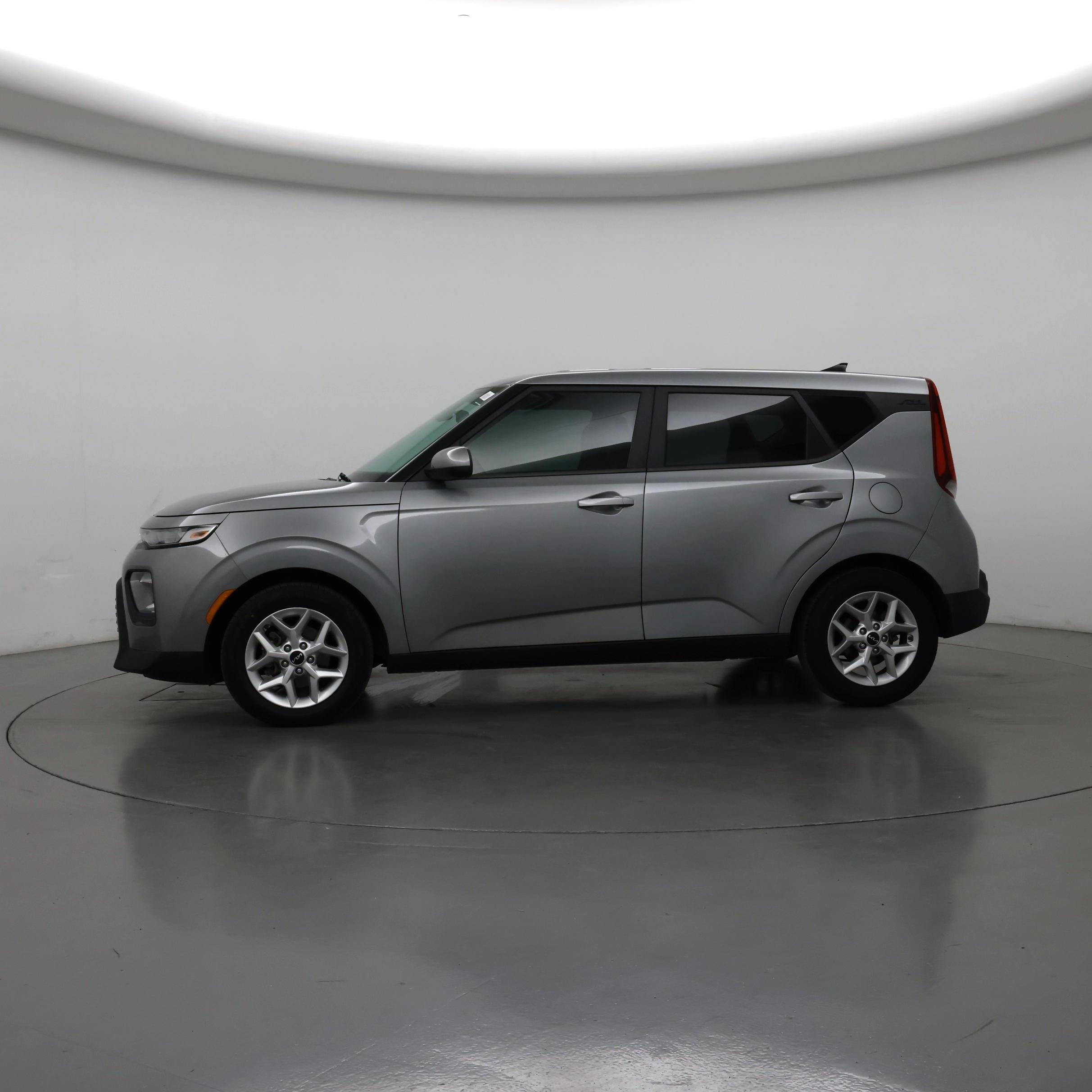 Thumbnail: 2022 Kia Soul - 3