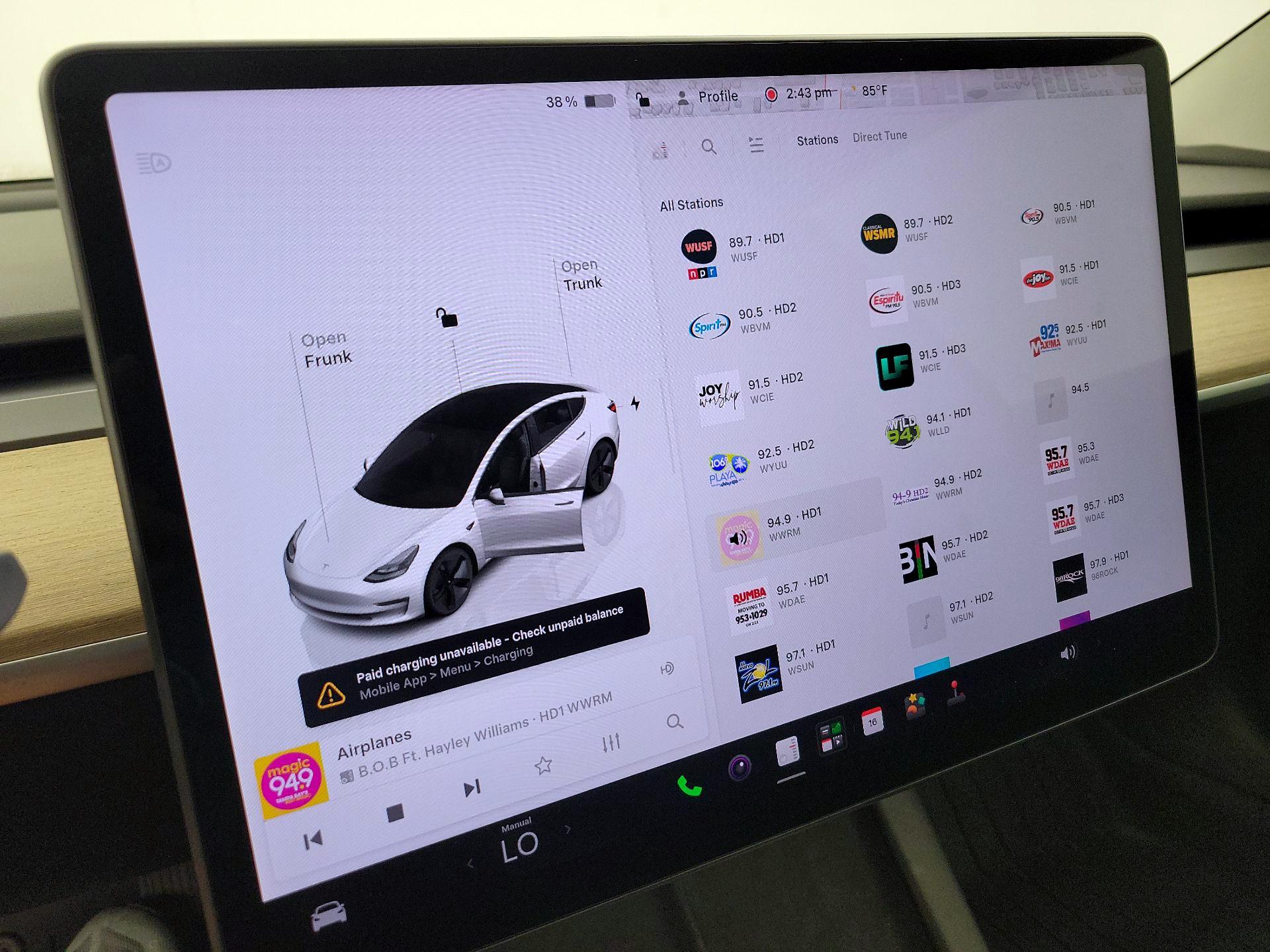 Thumbnail: 2023 Tesla Model 3 - 16