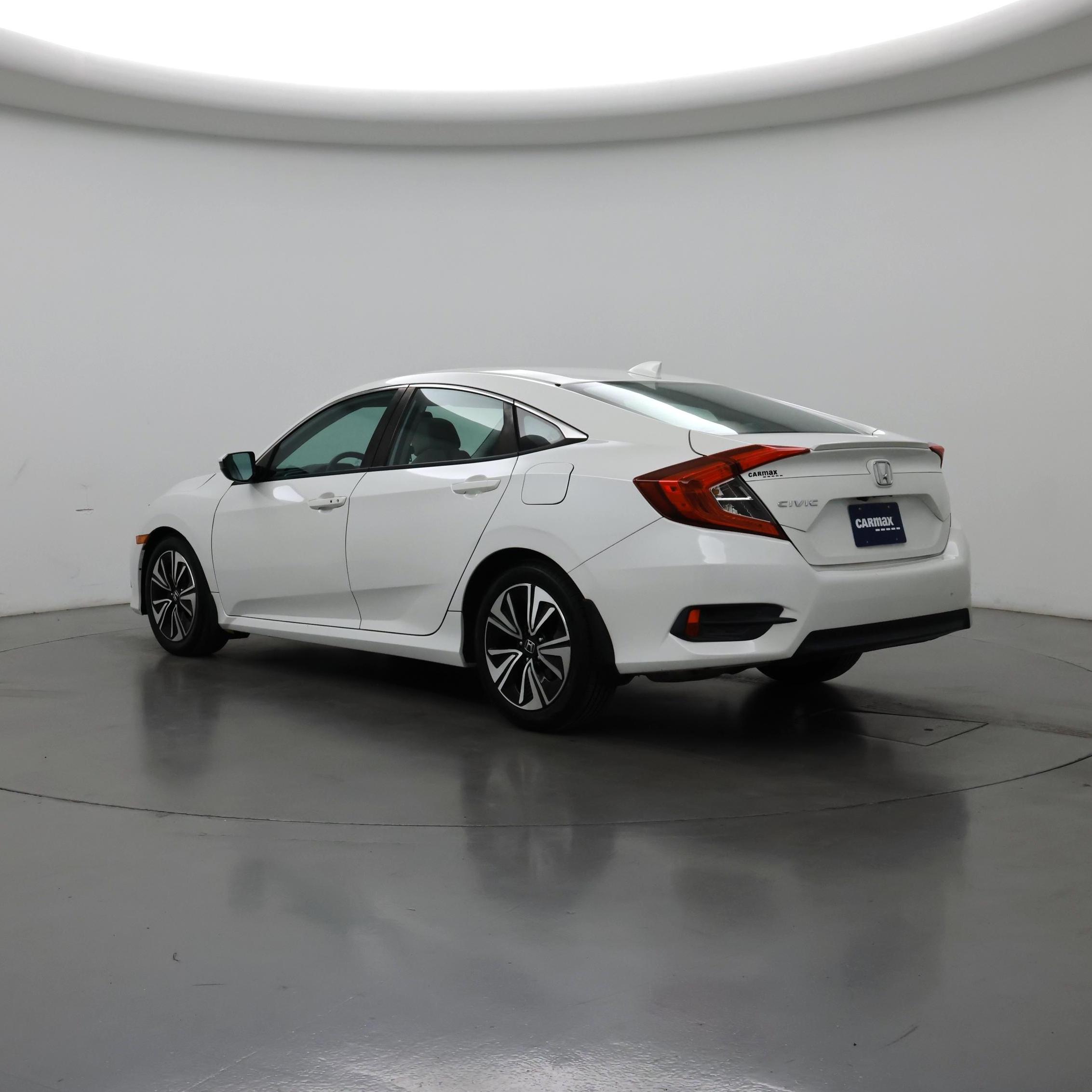 Thumbnail: 2016 Honda Civic - 2