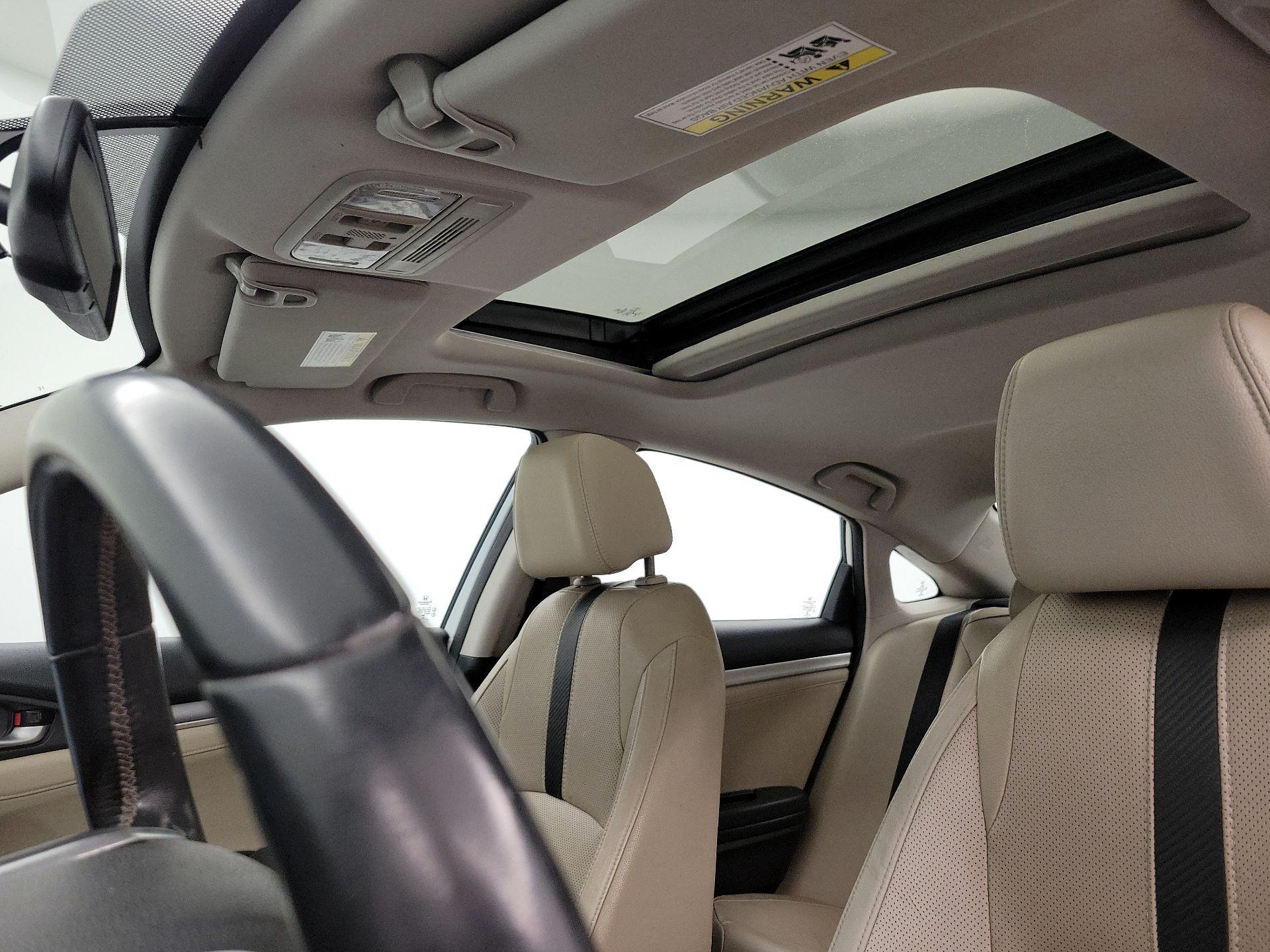 Thumbnail: 2016 Honda Civic - 19