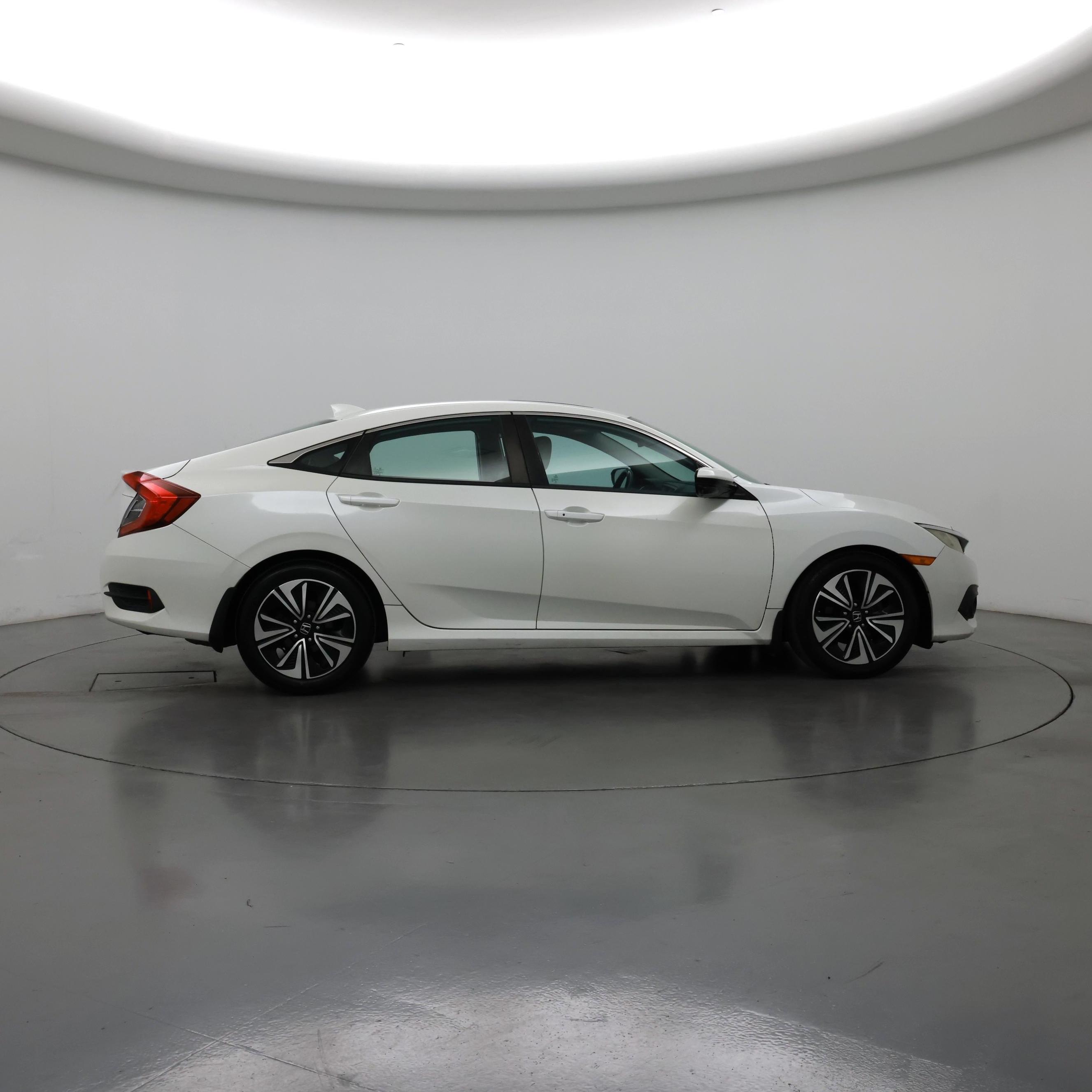 Thumbnail: 2016 Honda Civic - 7