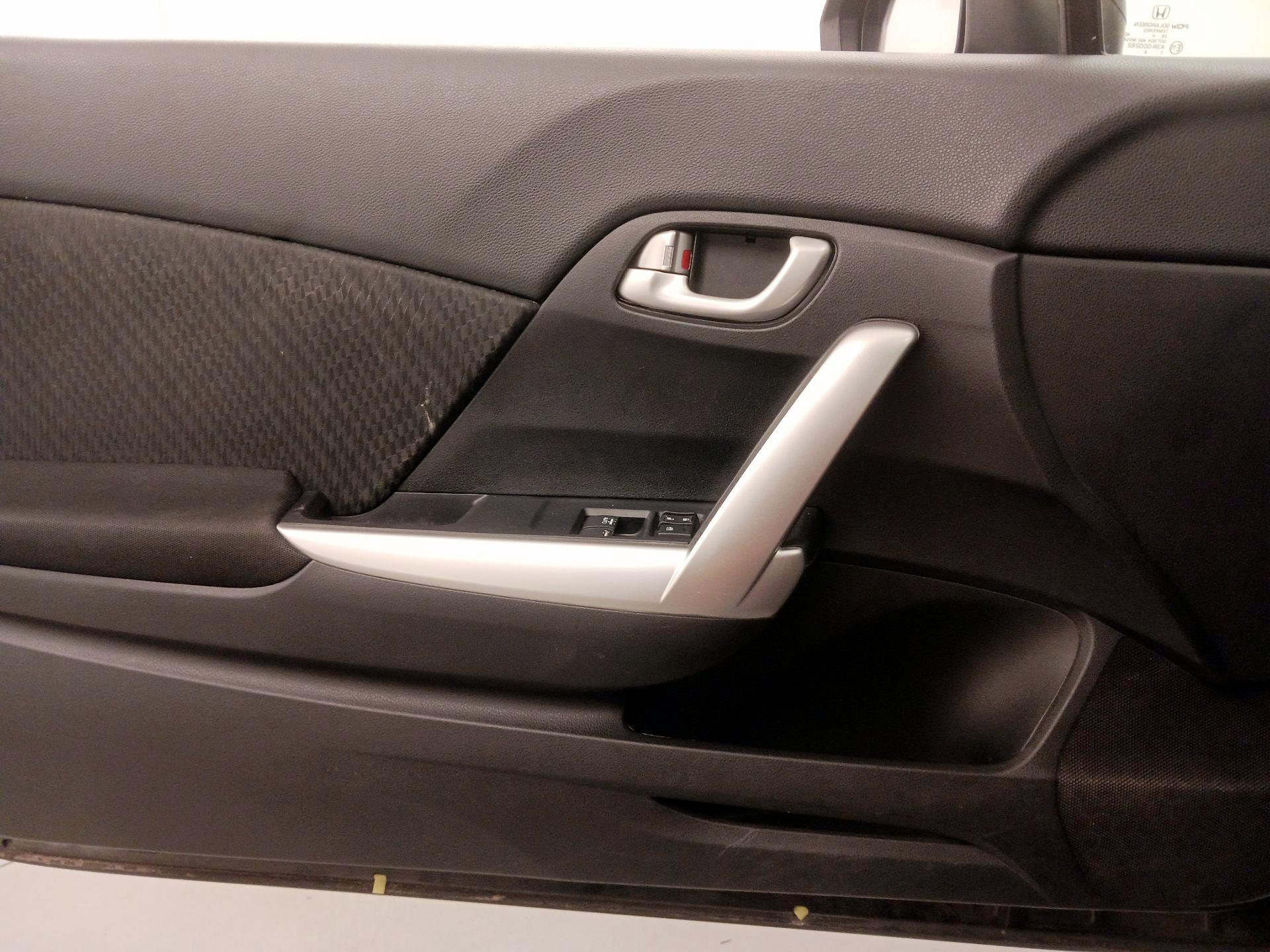 Thumbnail: 2014 Honda Civic - 12