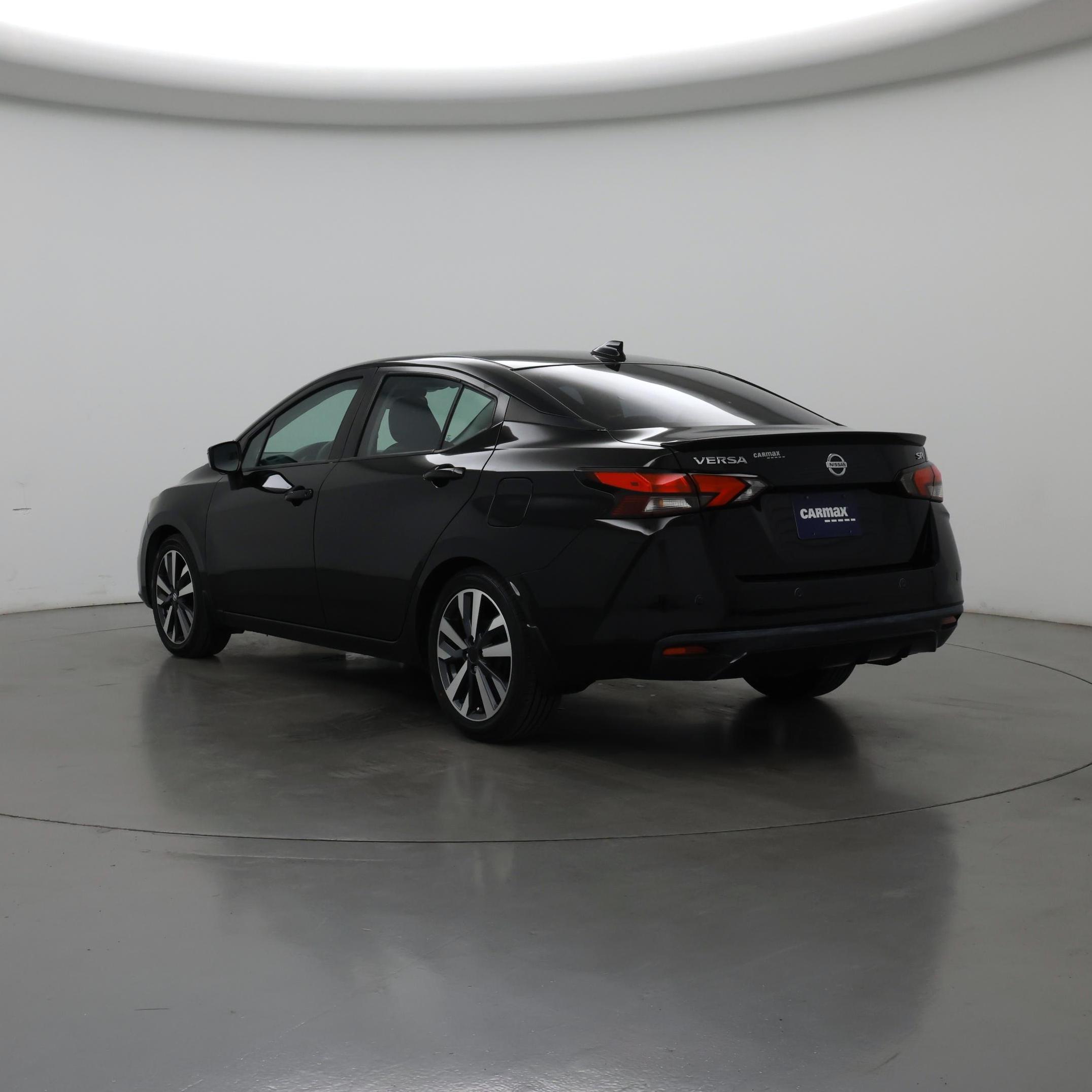 Thumbnail: 2021 Nissan Versa - 2