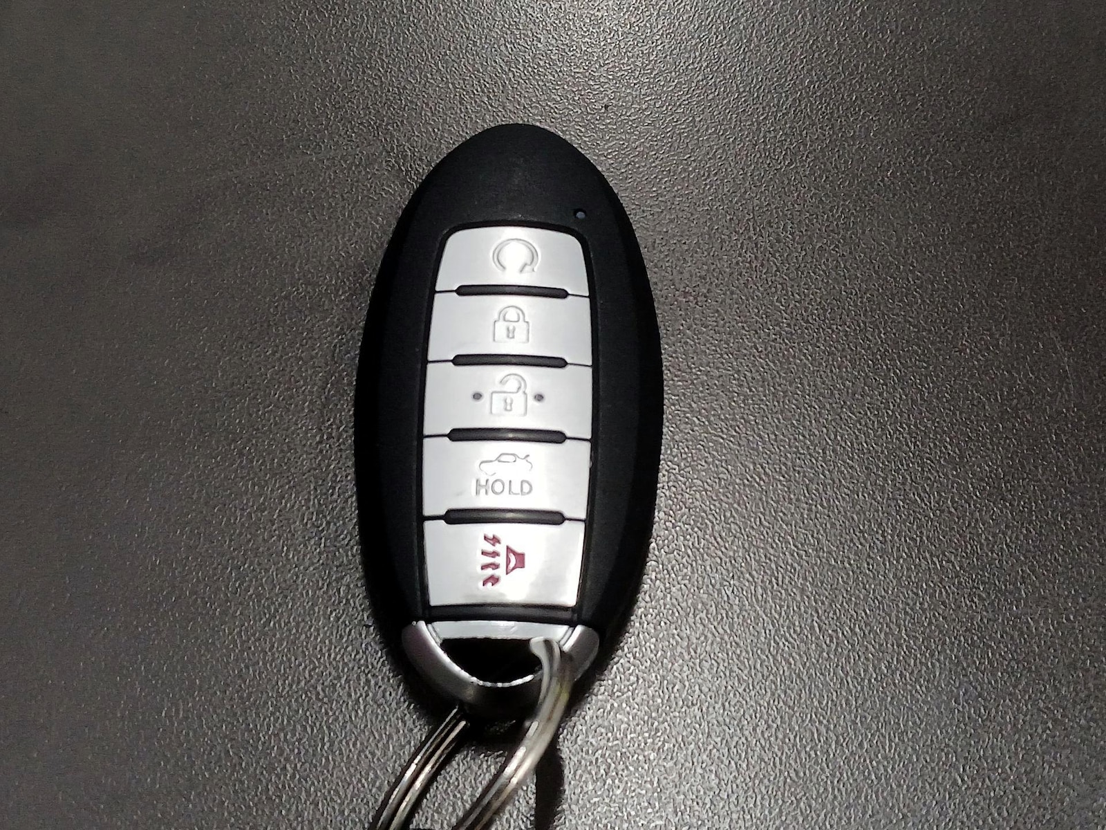 2021 Nissan Versa Sedan 22