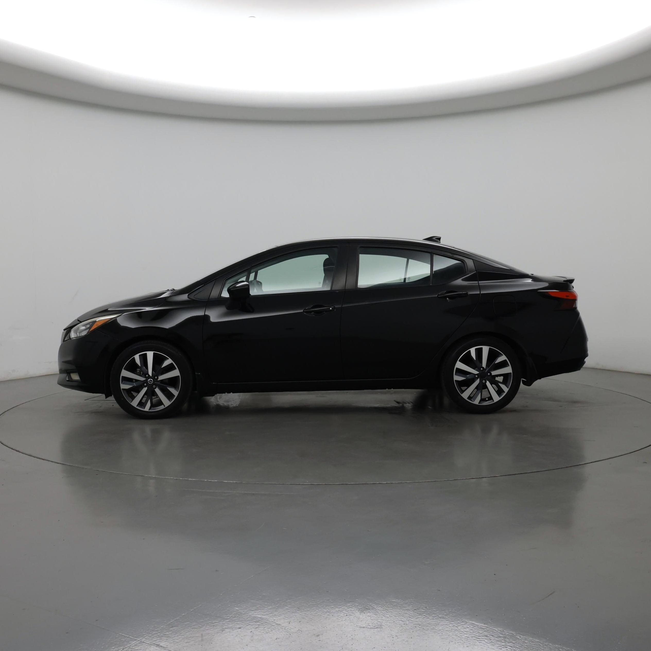 Thumbnail: 2021 Nissan Versa - 3