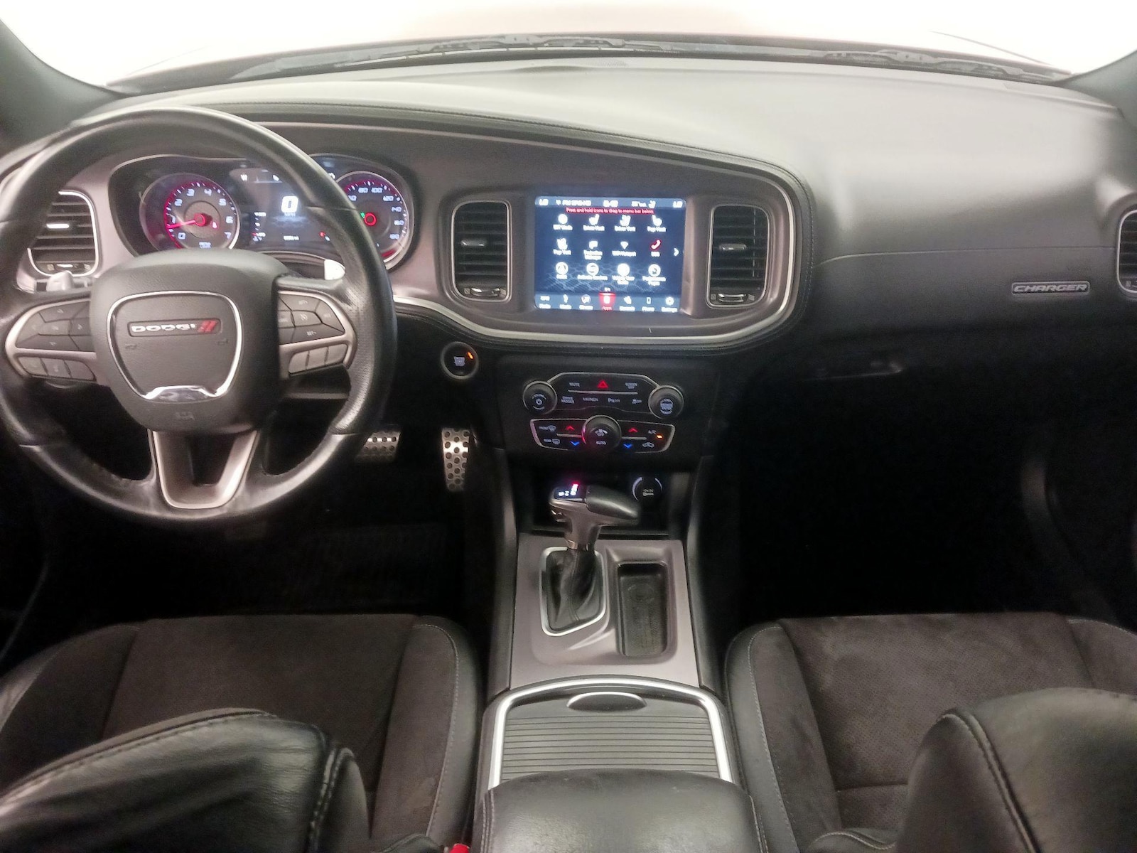 2019 Dodge Charger R/T - Photo 10