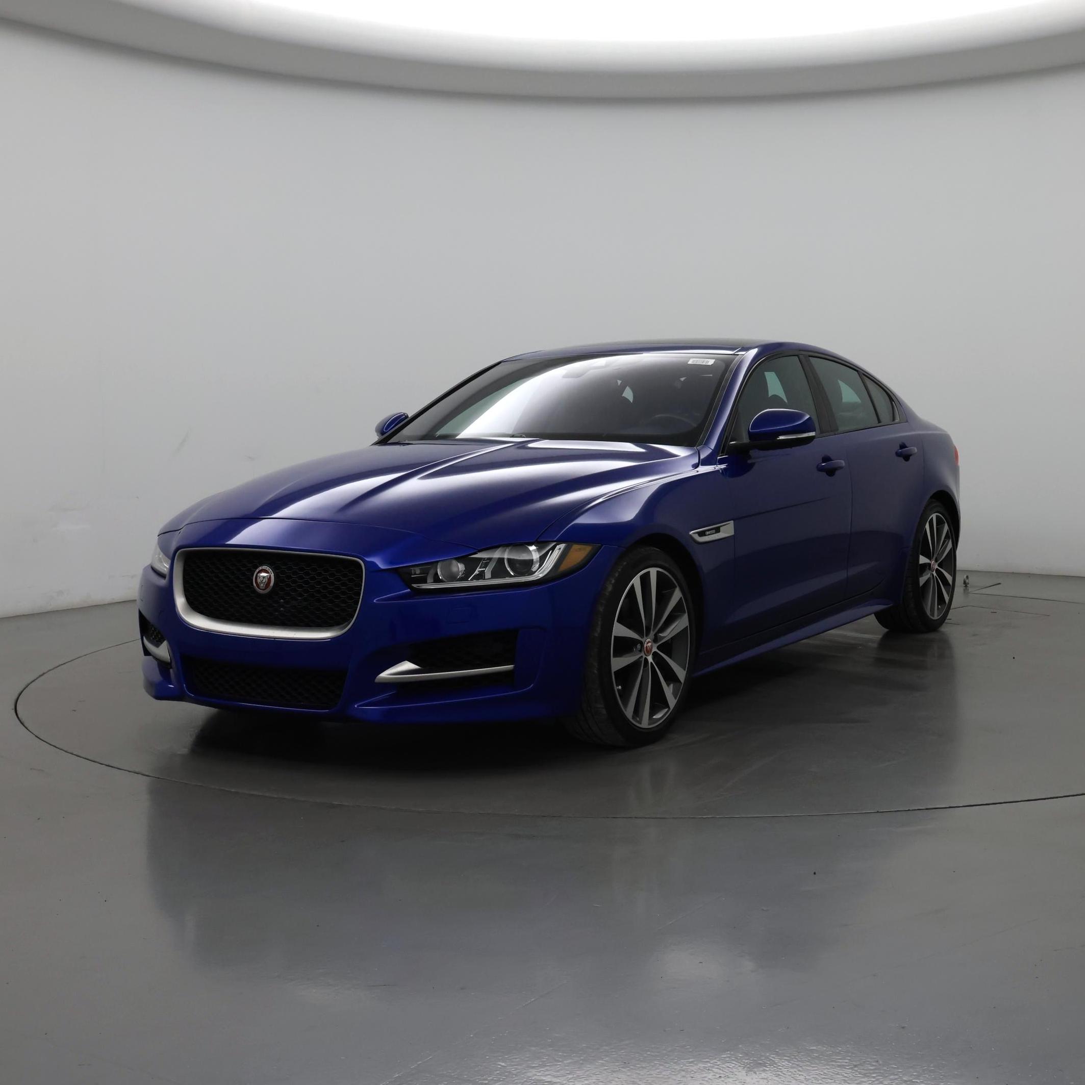 Thumbnail: 2018 Jaguar XE - 4