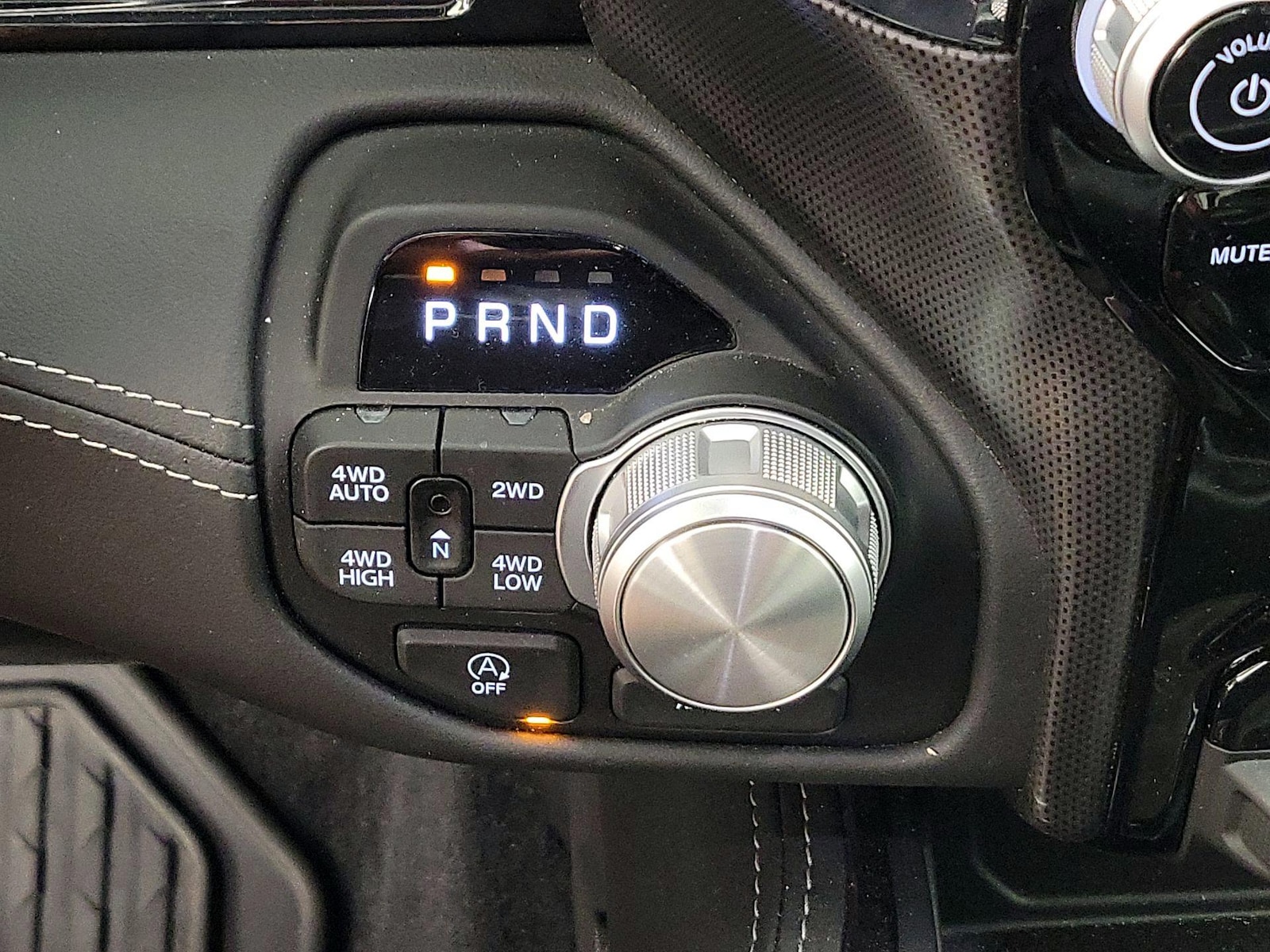 2025 RAM Ram 1500 Pickup Limited - Photo 19