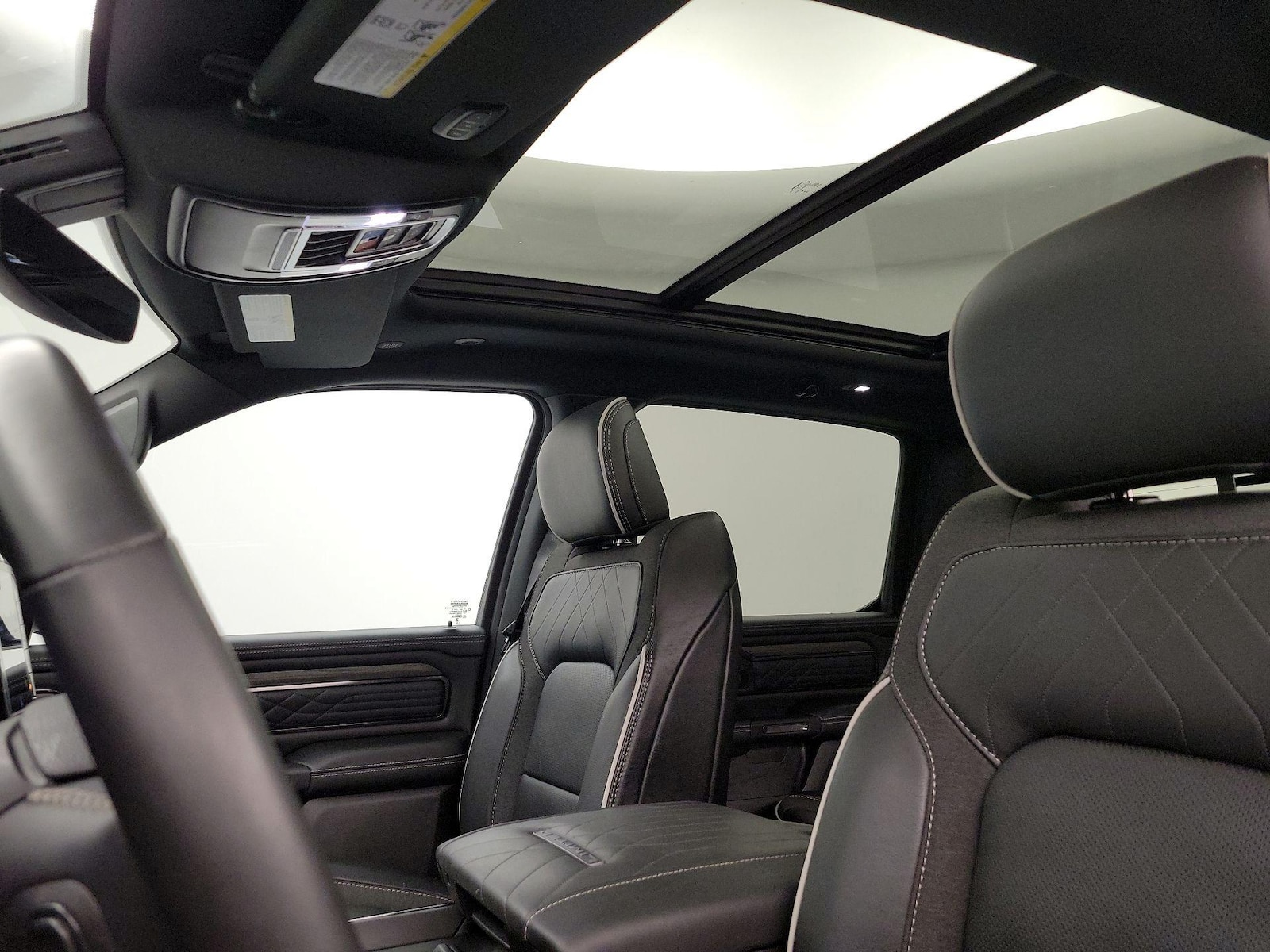 2025 RAM Ram 1500 Pickup Limited - Photo 21
