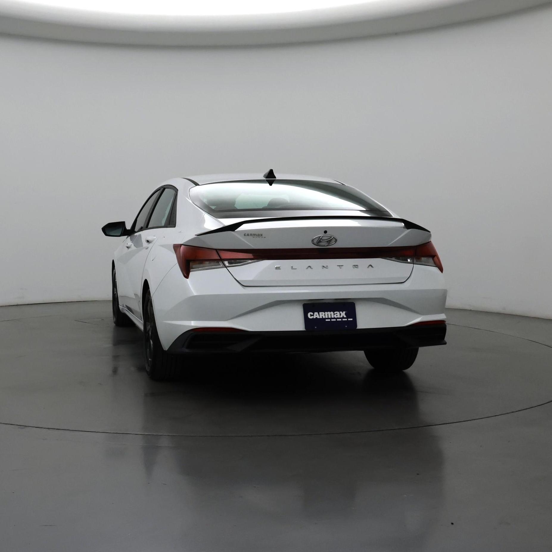 Thumbnail: 2021 Hyundai Elantra - 6