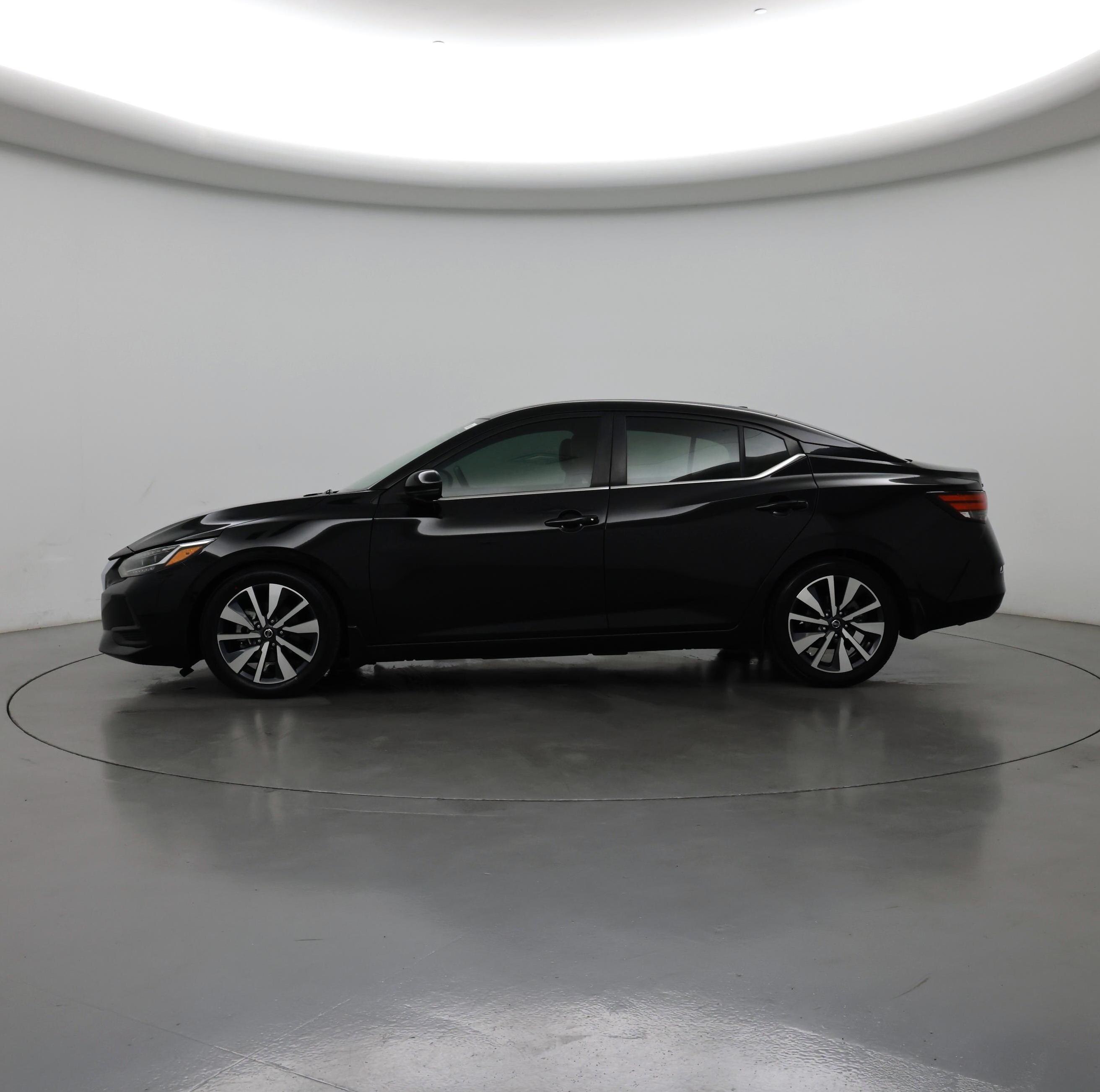 Thumbnail: 2020 Nissan Sentra - 3