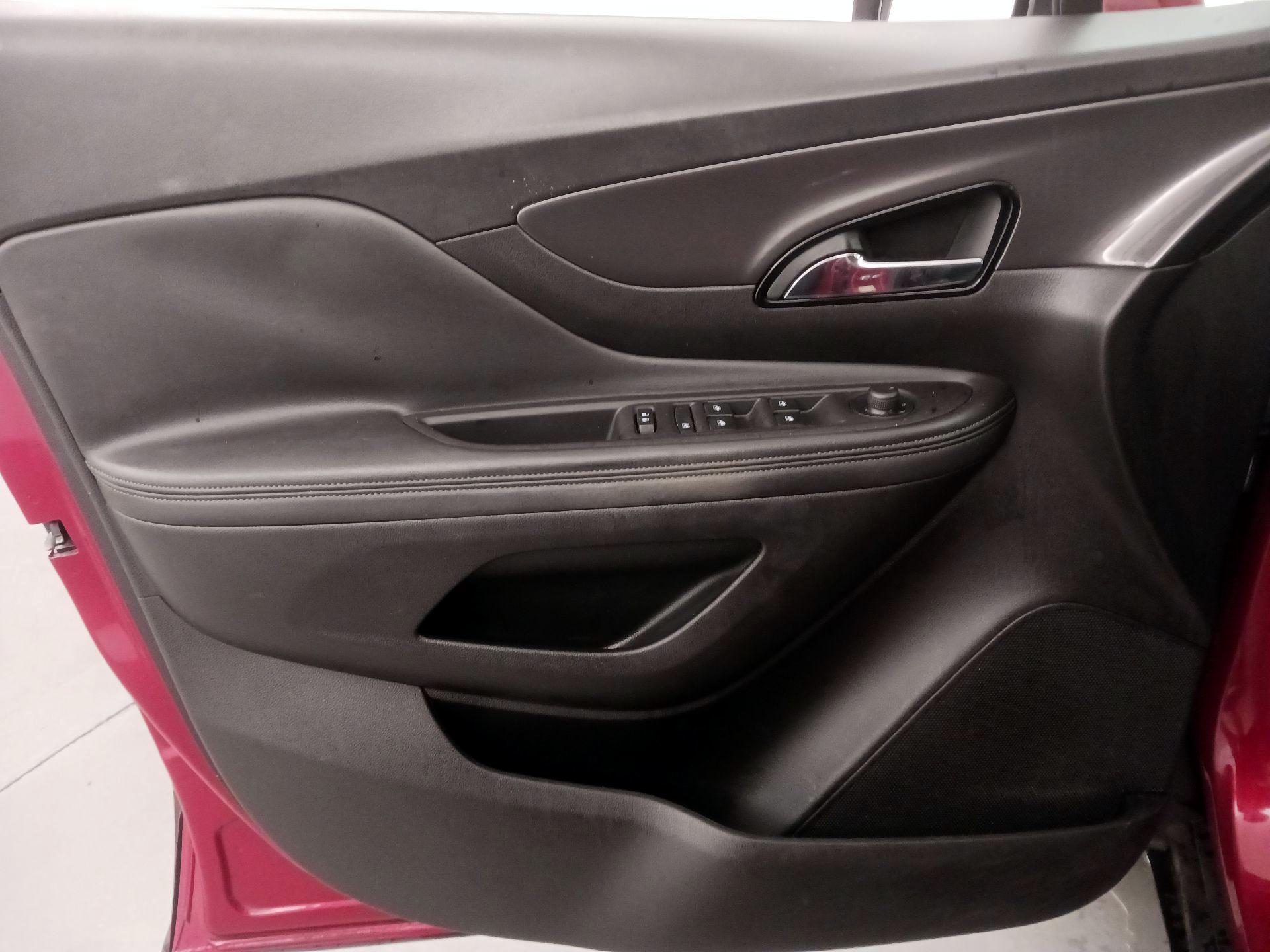 Thumbnail: 2017 Buick Encore - 12