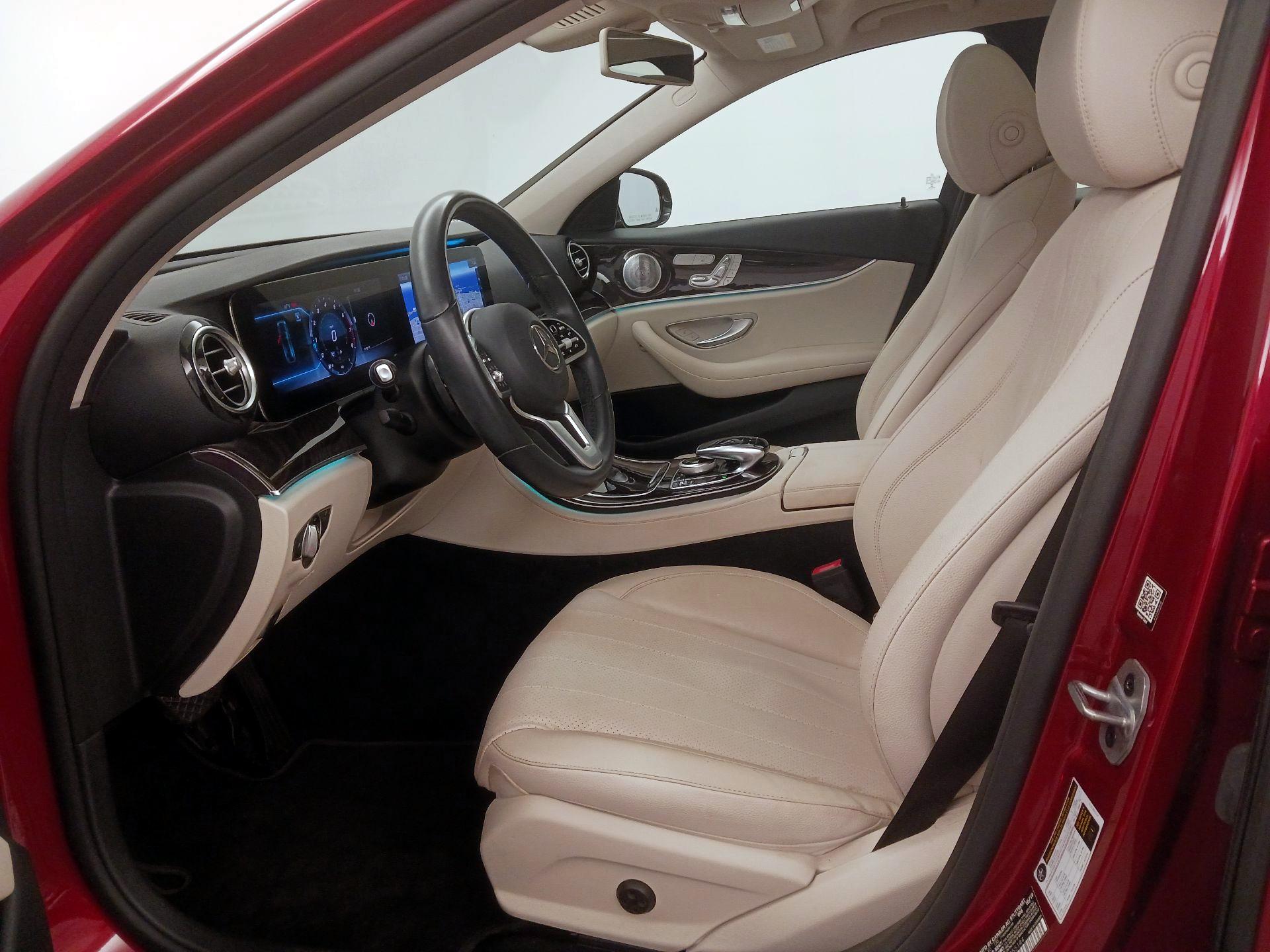 Thumbnail: 2020 Mercedes-Benz E-Class - 11