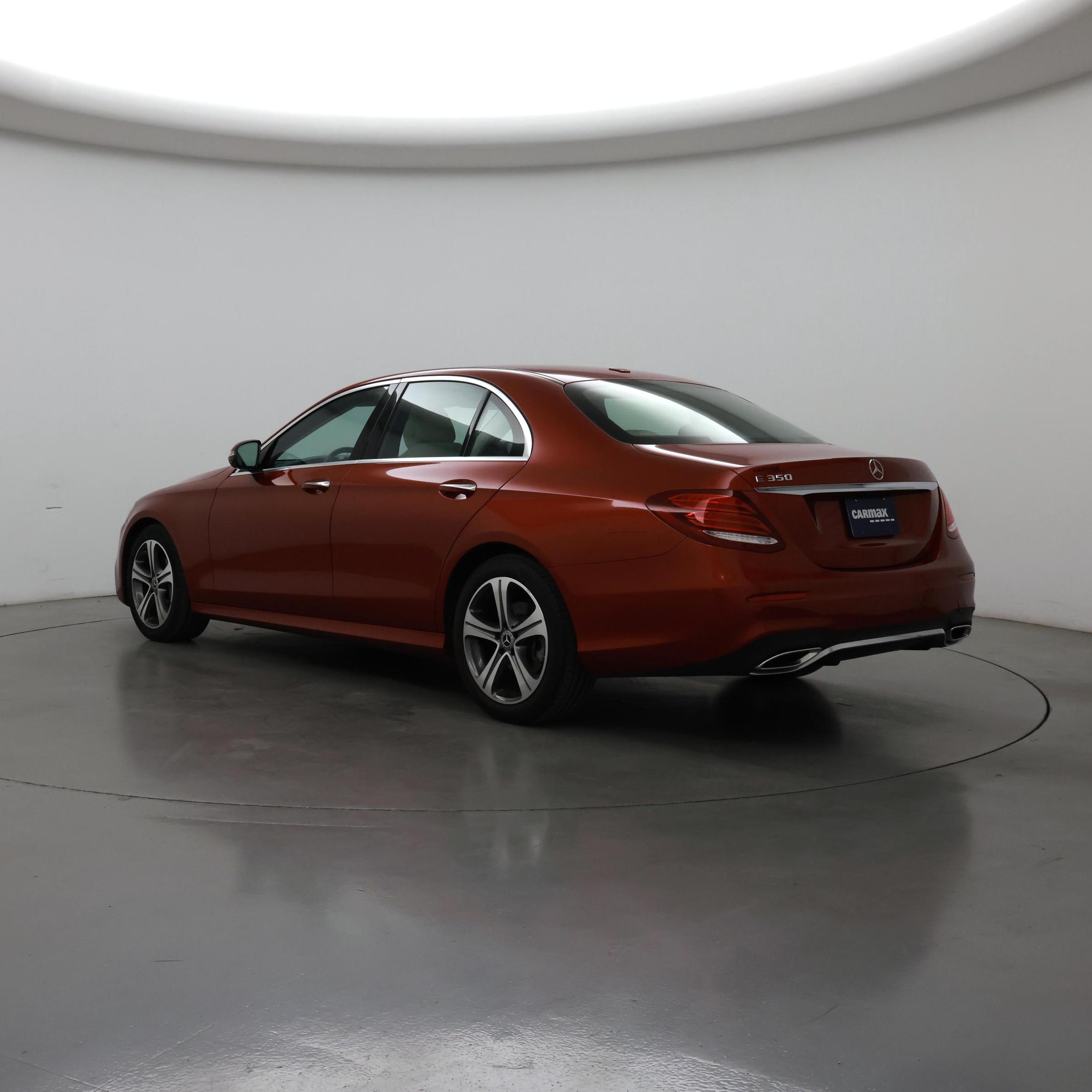 Thumbnail: 2020 Mercedes-Benz E-Class - 2