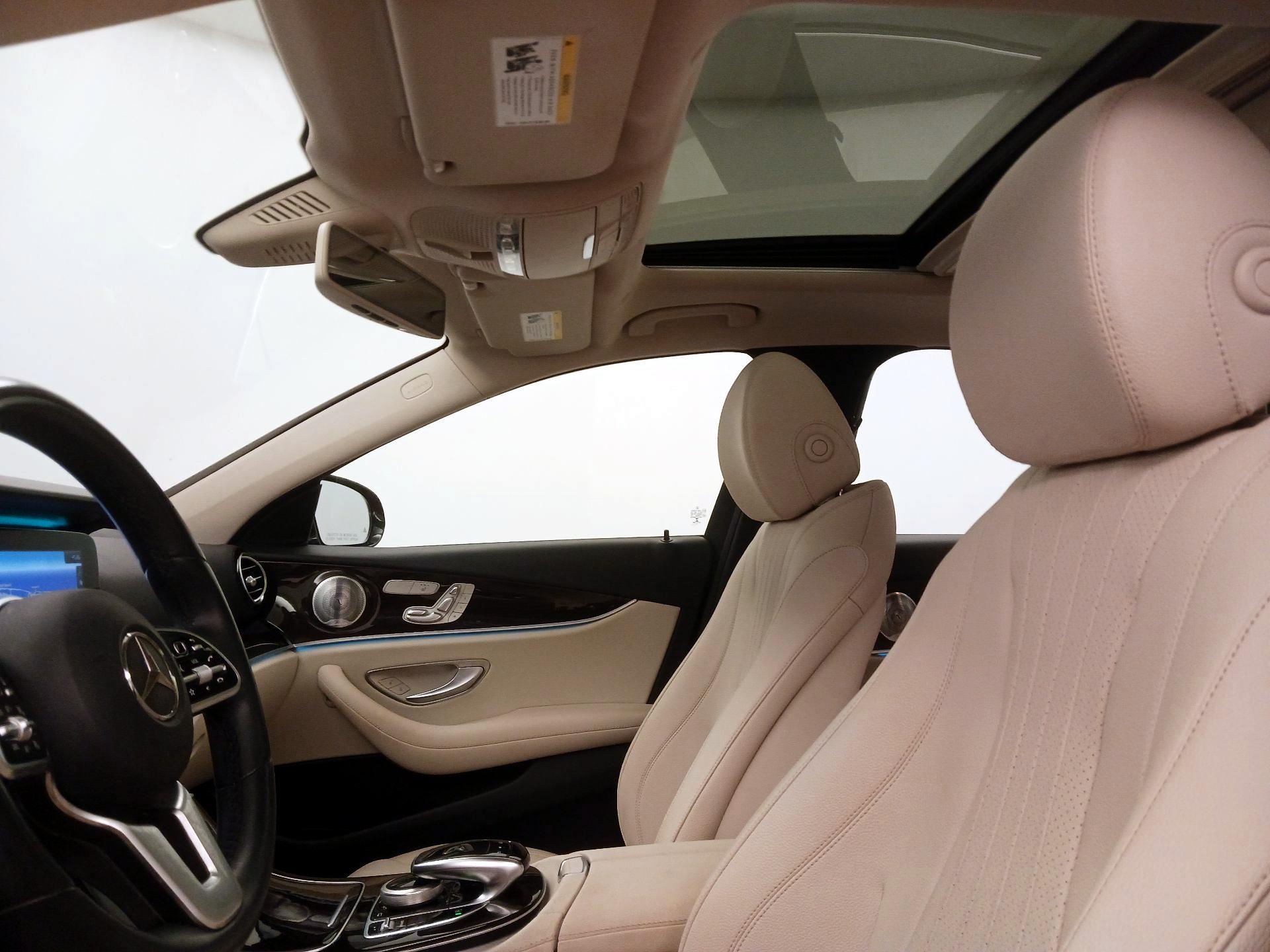 Thumbnail: 2020 Mercedes-Benz E-Class - 20