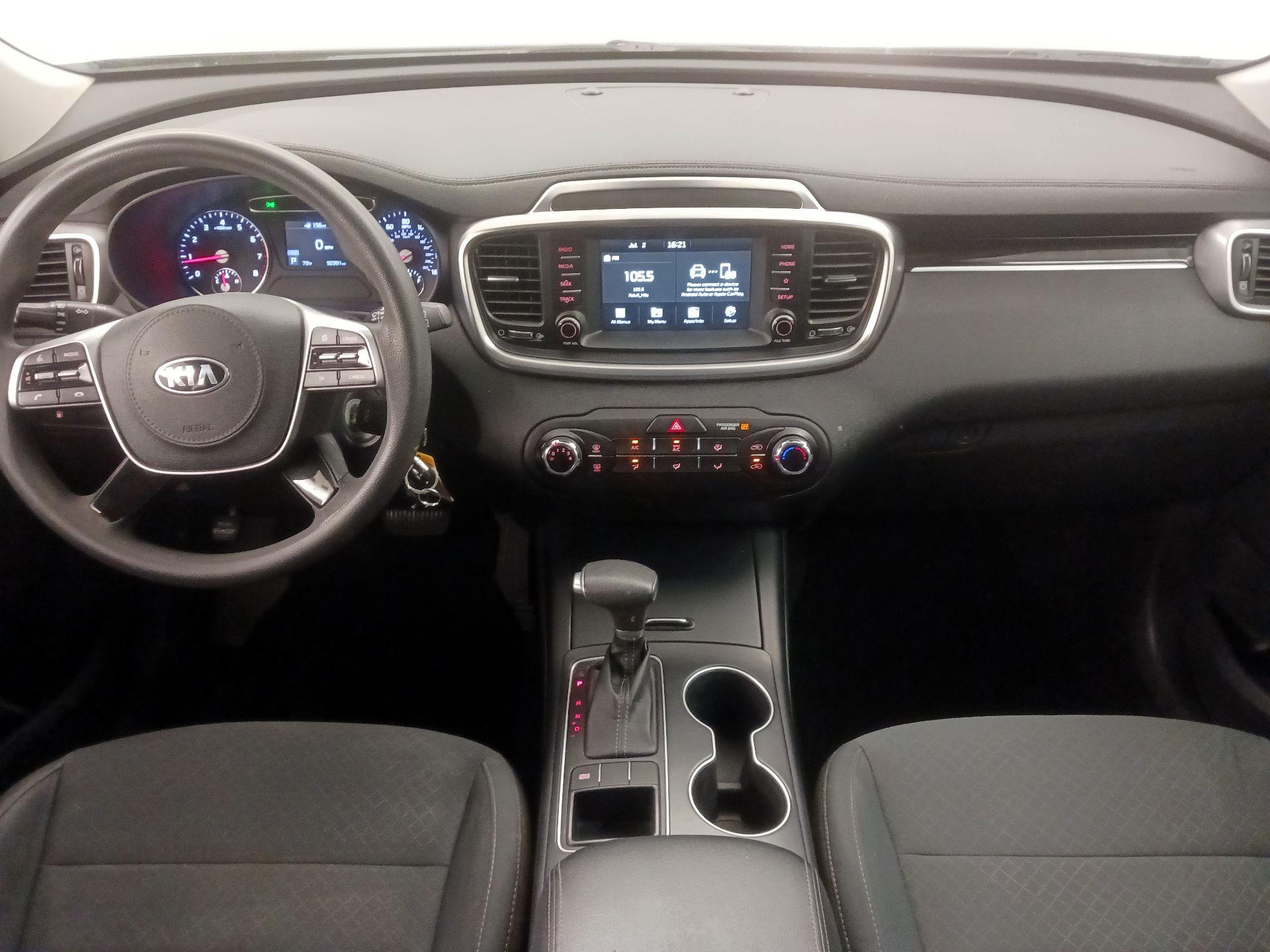 Thumbnail: 2020 Kia Sorento - 9