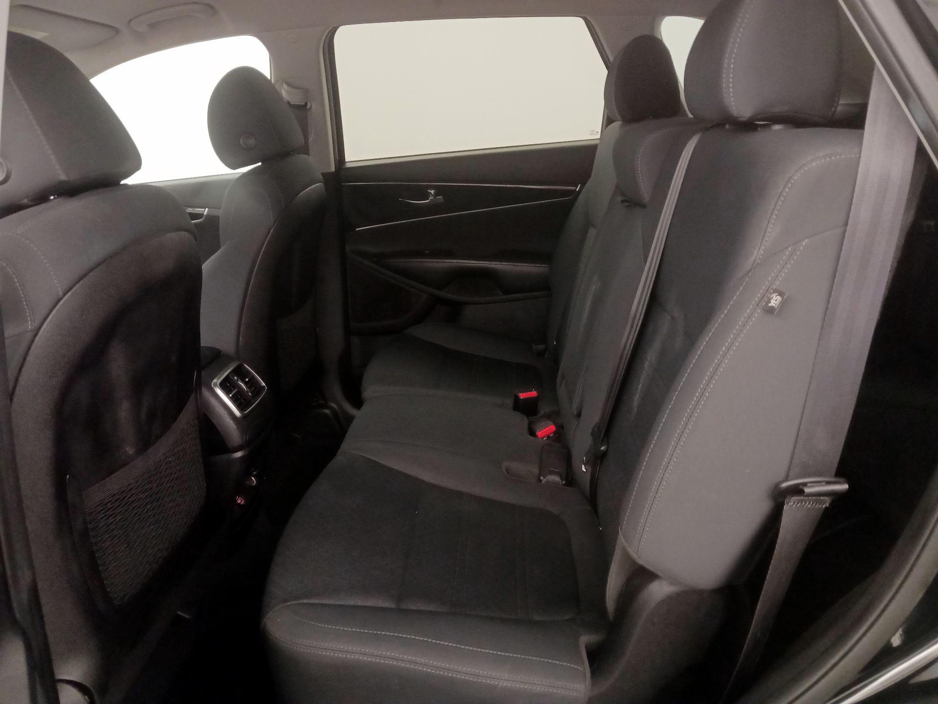 Thumbnail: 2020 Kia Sorento - 19