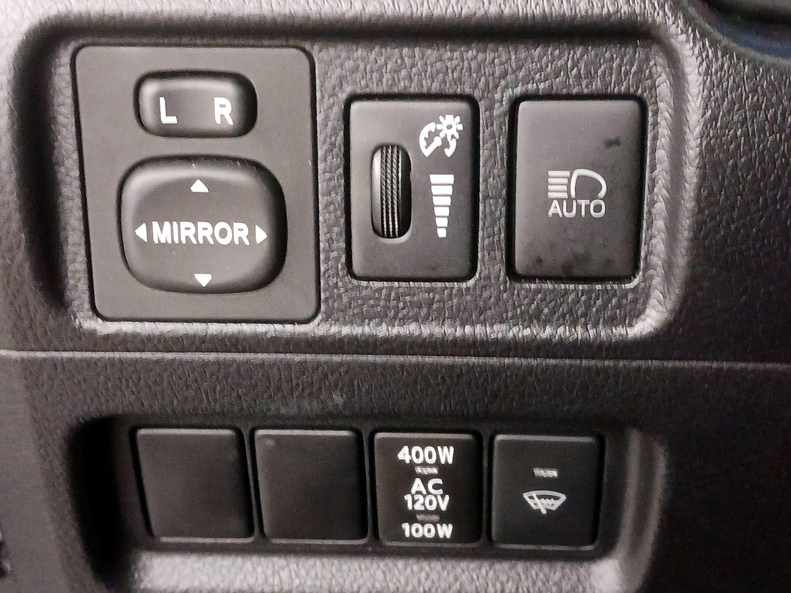 2022 Toyota 4Runner SR5 Premium - Photo 14